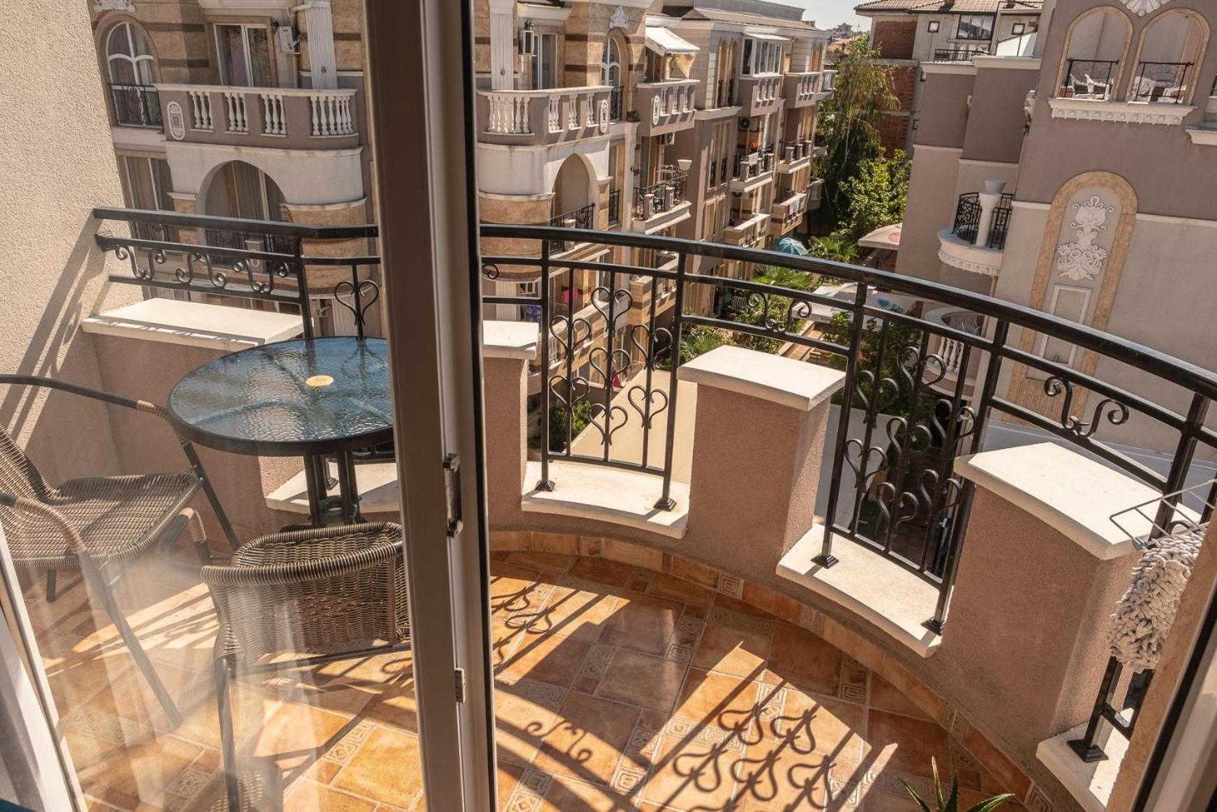 Melia lux apartment