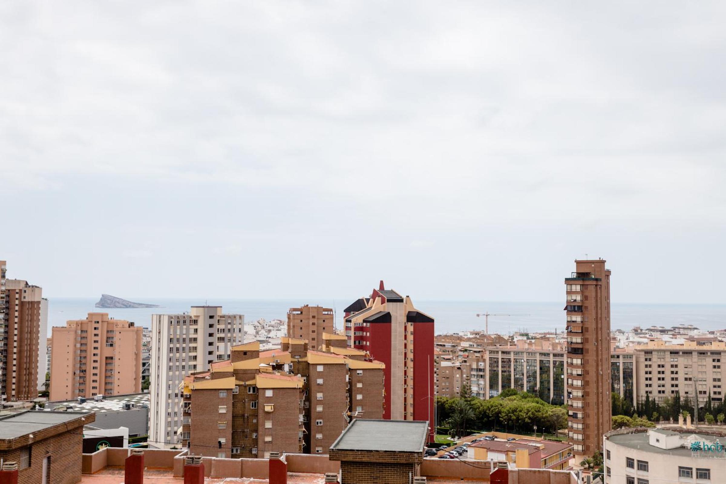 Modern studio with see and city view view 4