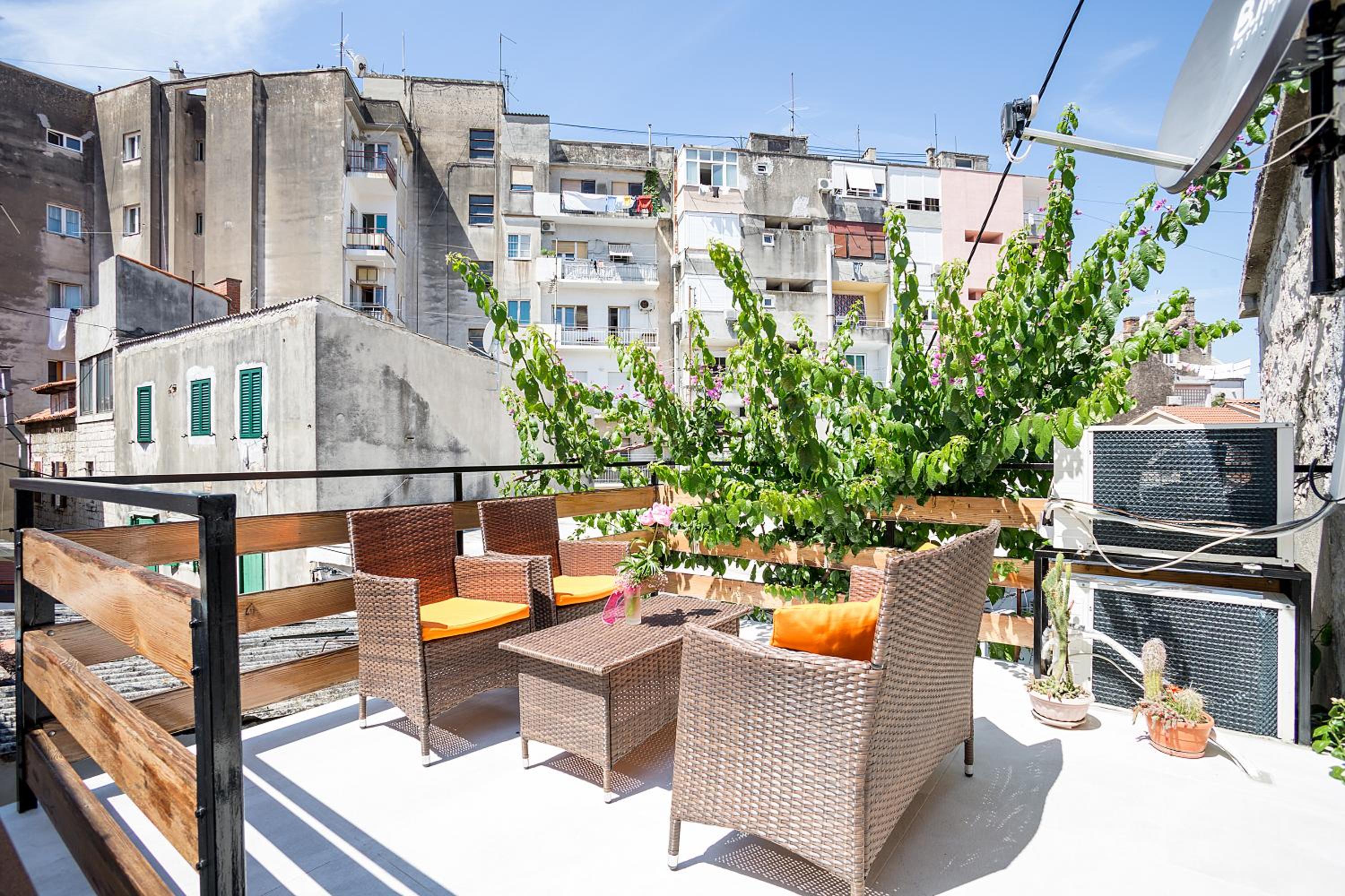 Apartments Sara view 2