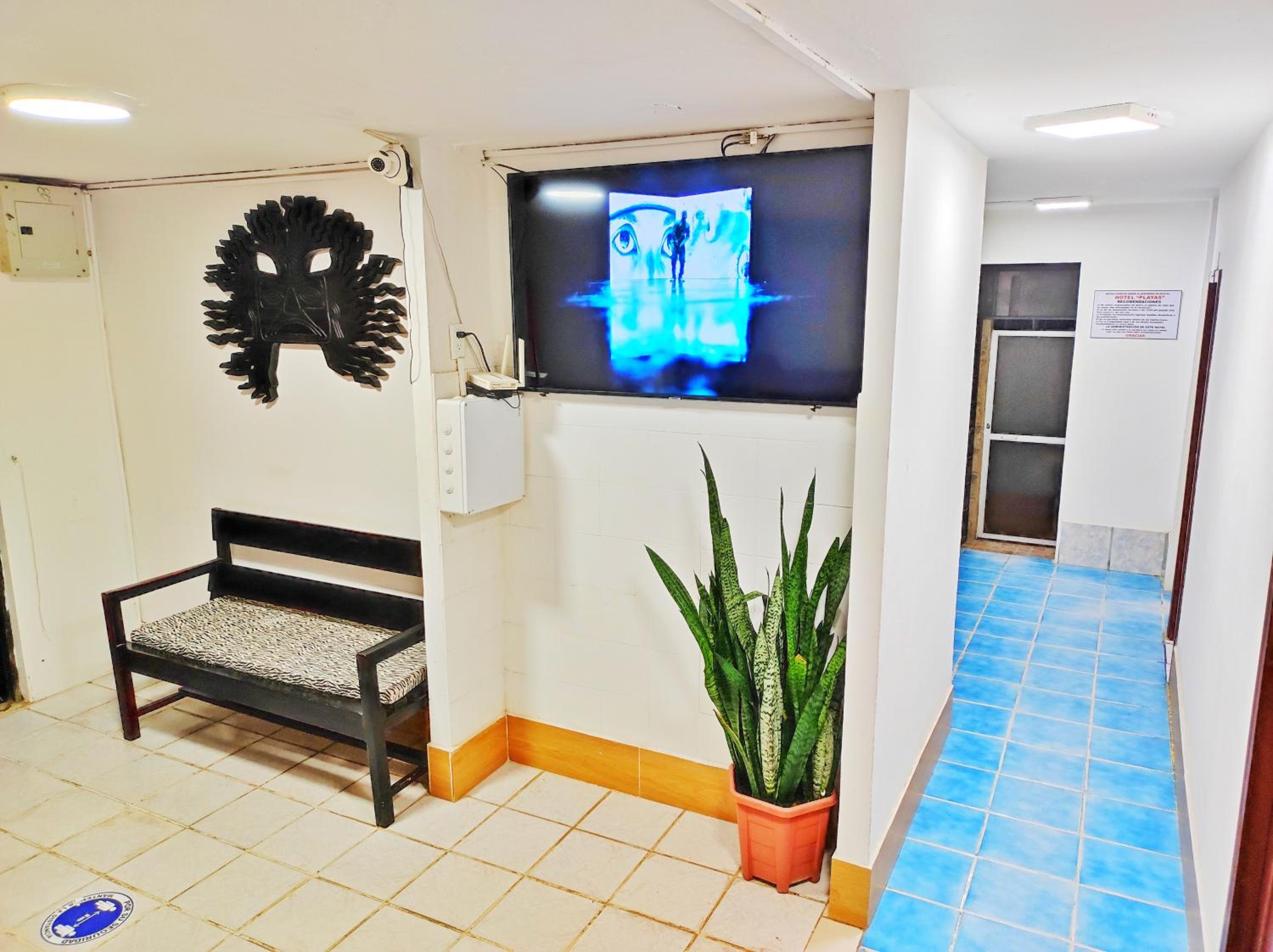 HOTEL PLAYAS PERDERNALES ECUADOR