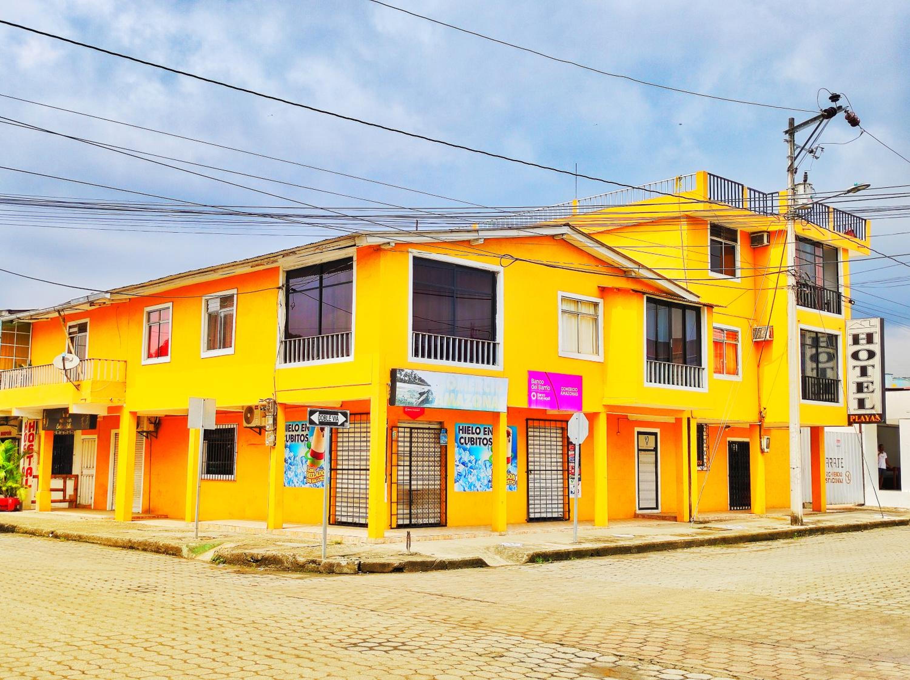 HOTEL PLAYAS PERDERNALES ECUADOR