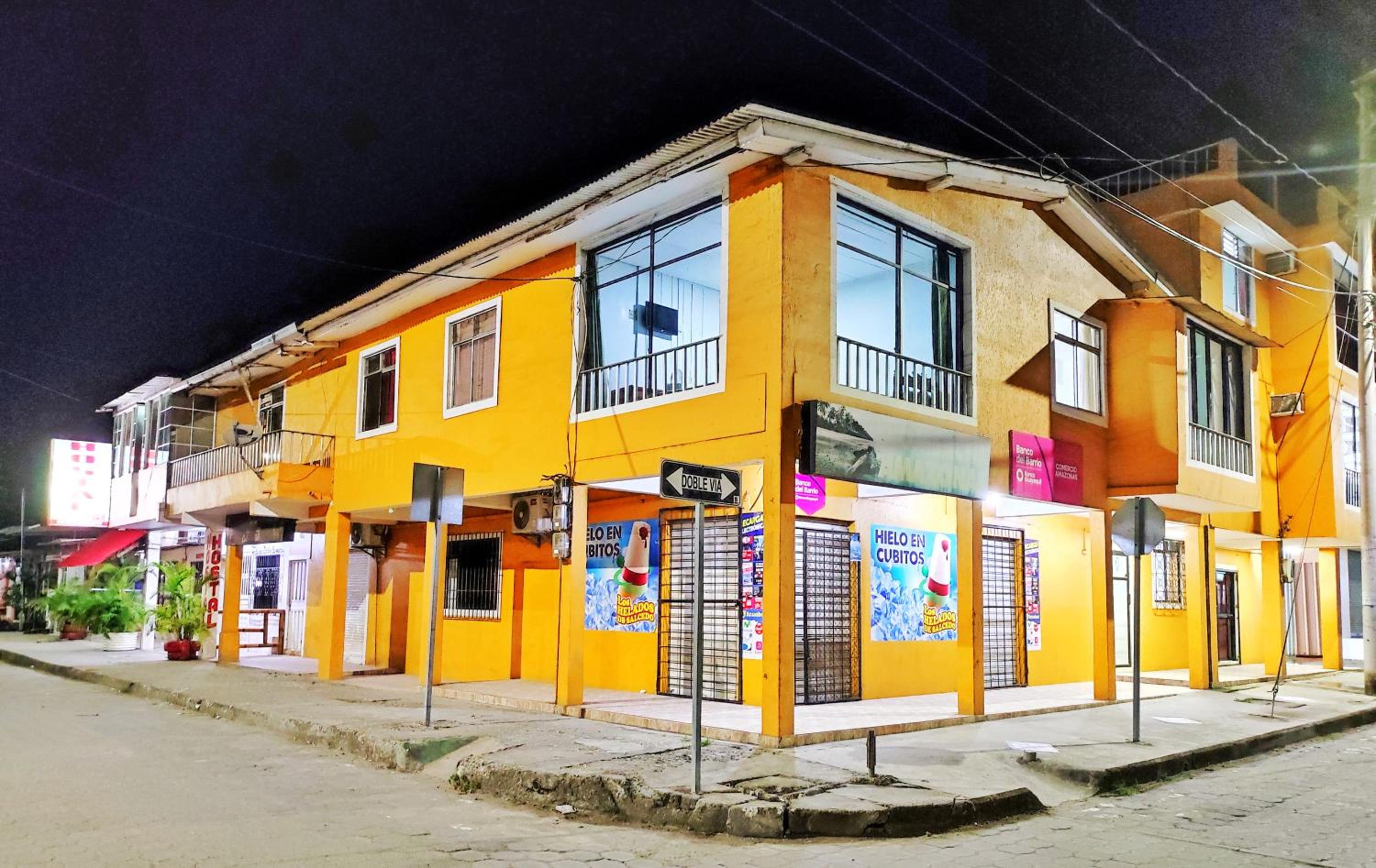 HOTEL PLAYAS PERDERNALES ECUADOR