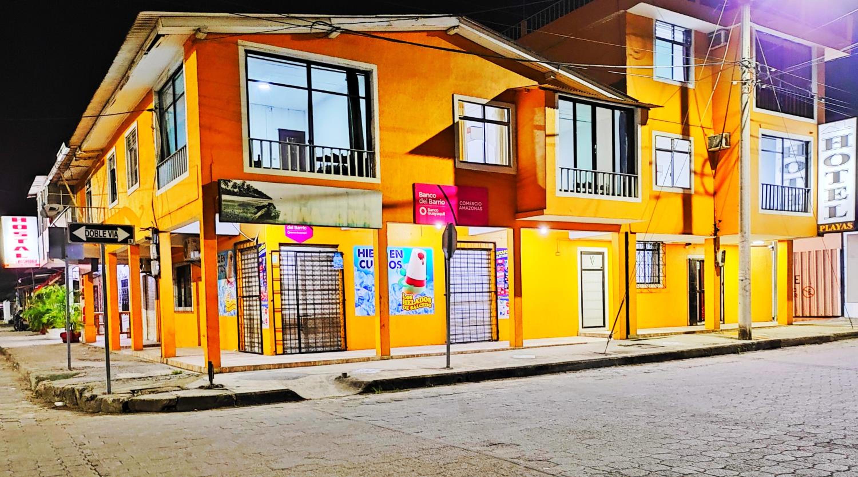 HOTEL PLAYAS PERDERNALES ECUADOR
