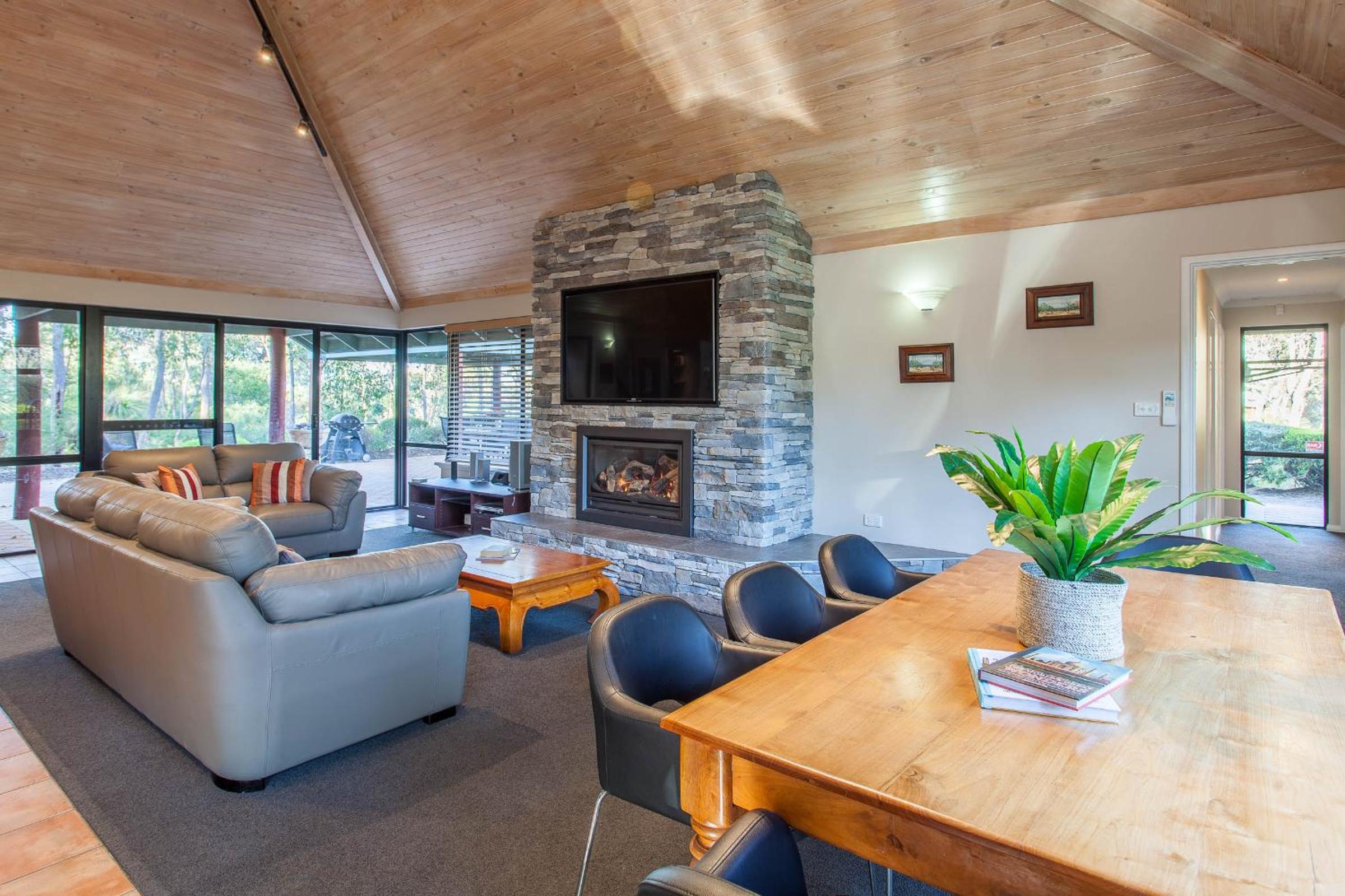 High Ridge I Private Properties