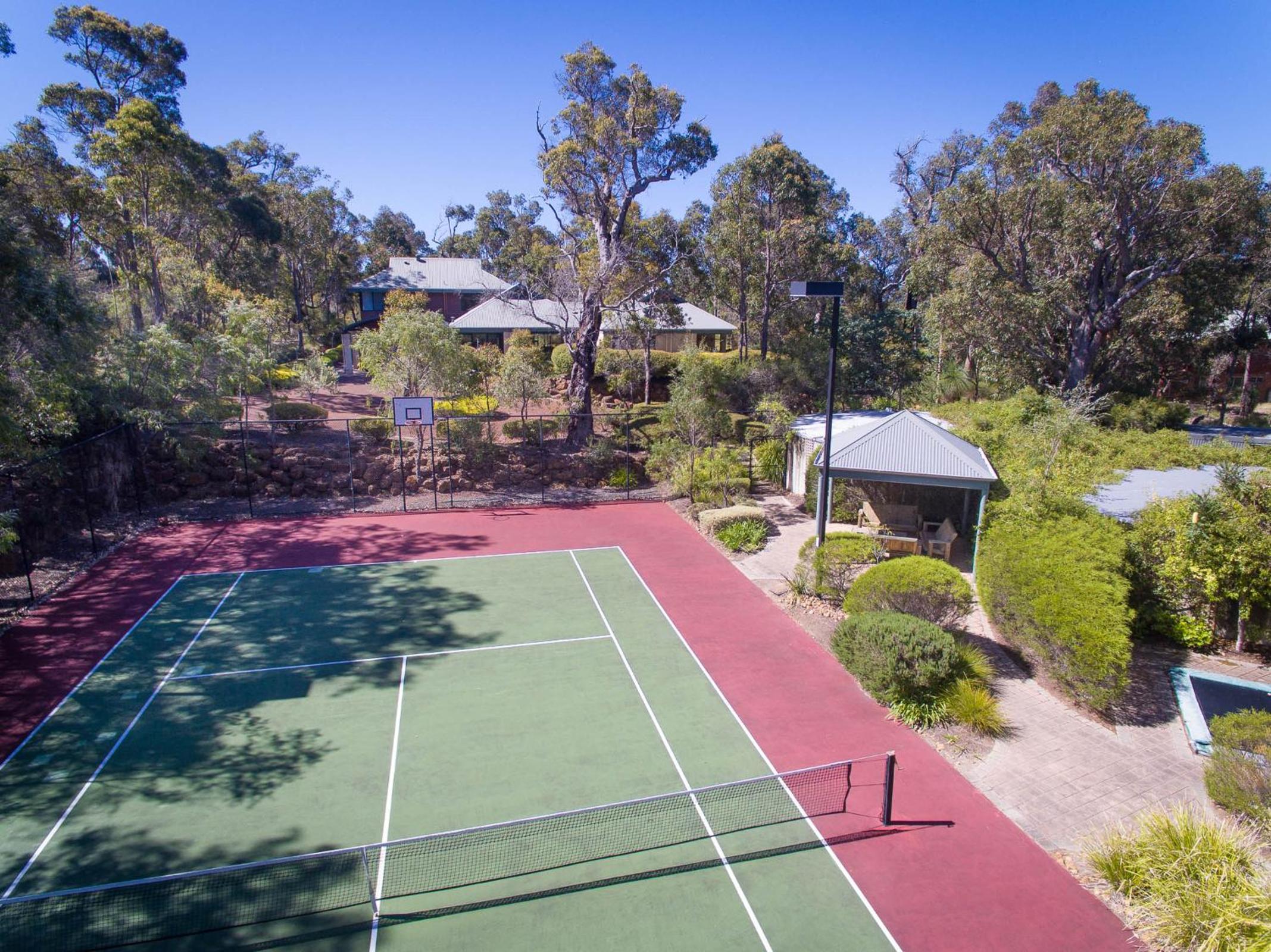 High Ridge I Private Properties