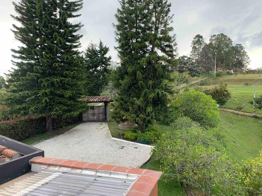 Hermosa casa de campo en ambiente tranquilo.