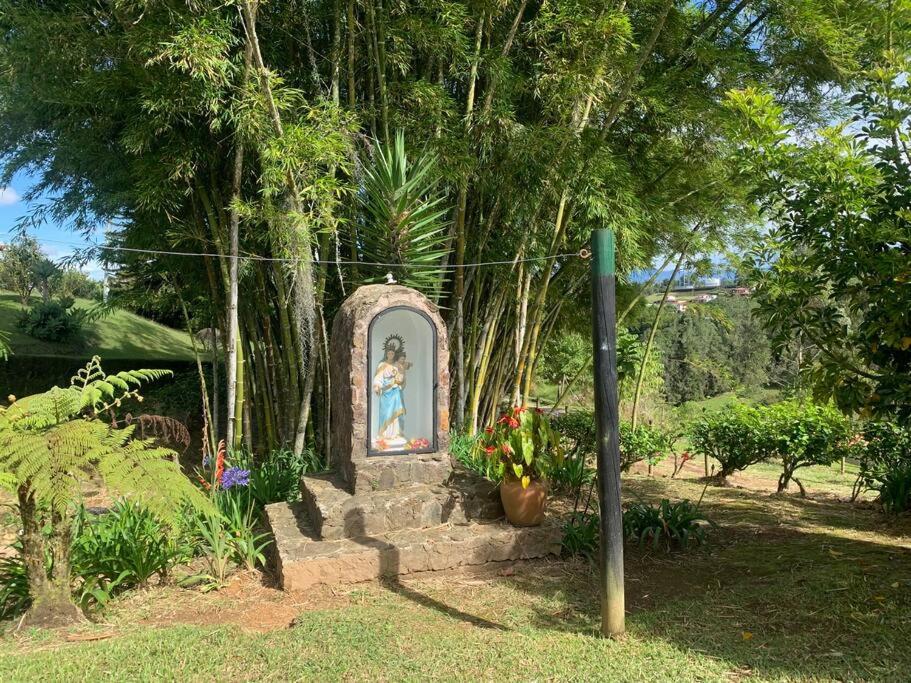 Hermosa casa de campo en ambiente tranquilo.