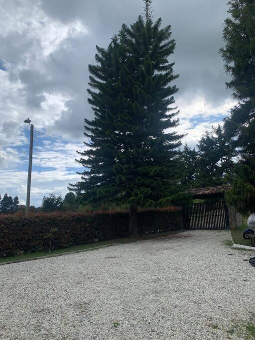 Hermosa casa de campo en ambiente tranquilo.
