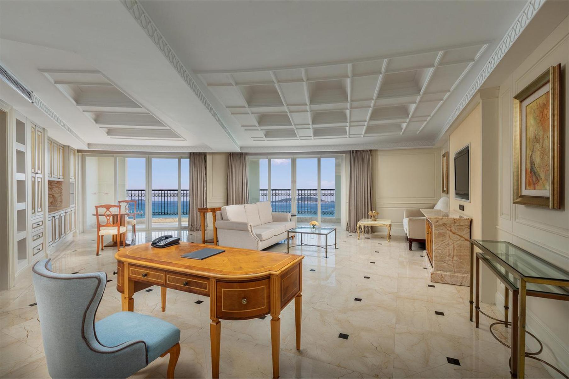 Crowne Plaza Resort Sanya Bay by IHG