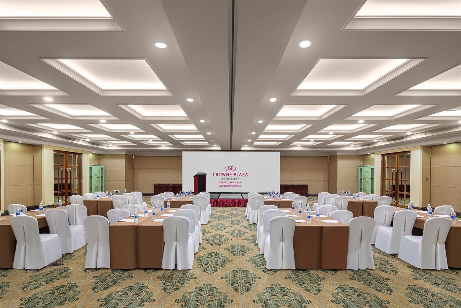 Crowne Plaza Resort Sanya Bay by IHG