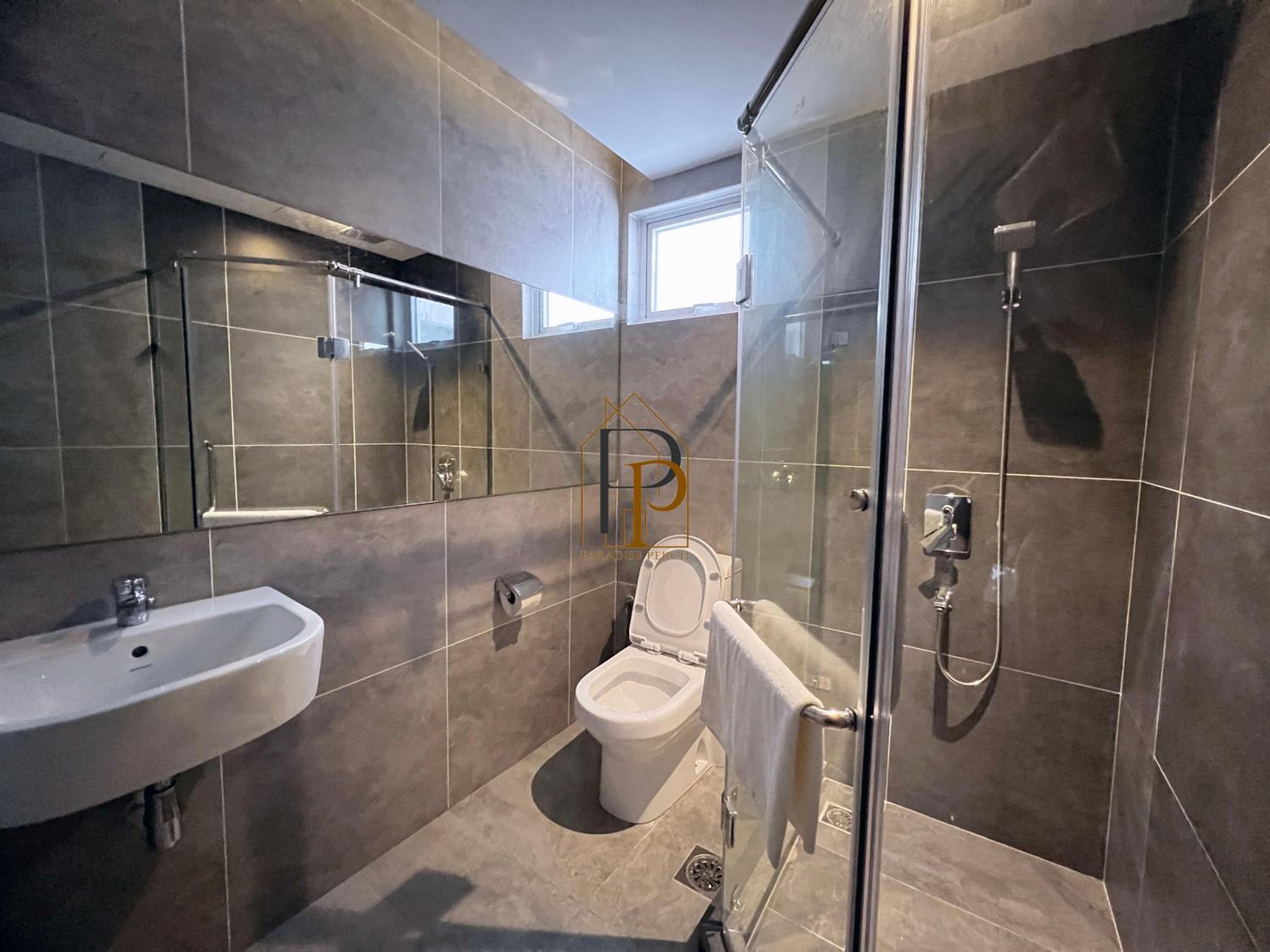 Paradise Perch Tanjung Aru Inifnity Pool 2BR photo 3