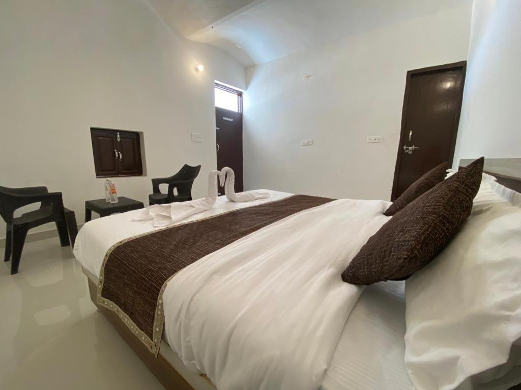 Mariyan Desert Safari Camp view 3