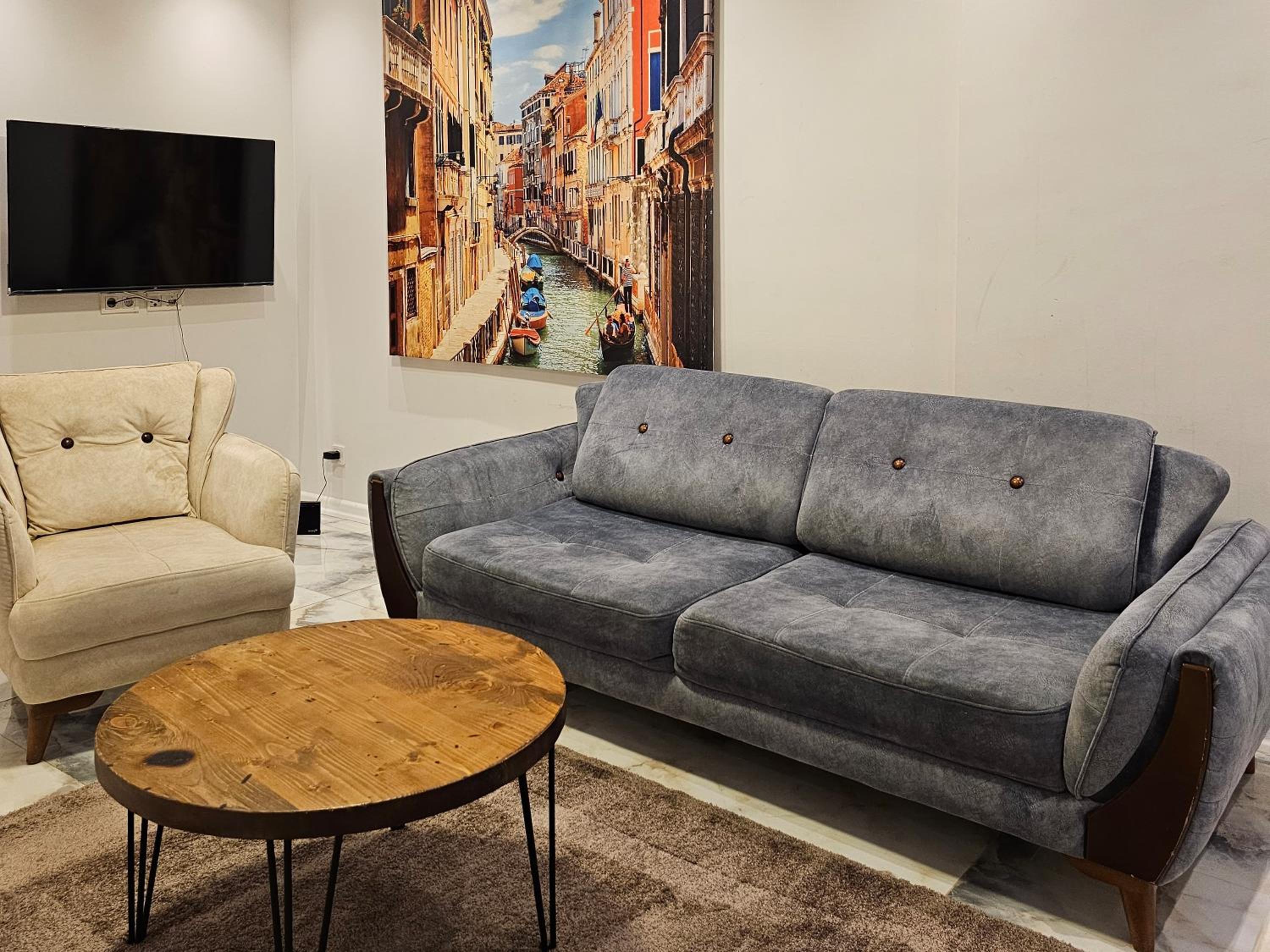 PERFECT RESİDENCE TAKSİM, 2 BEDROOM, POOL, Gym, Sauna