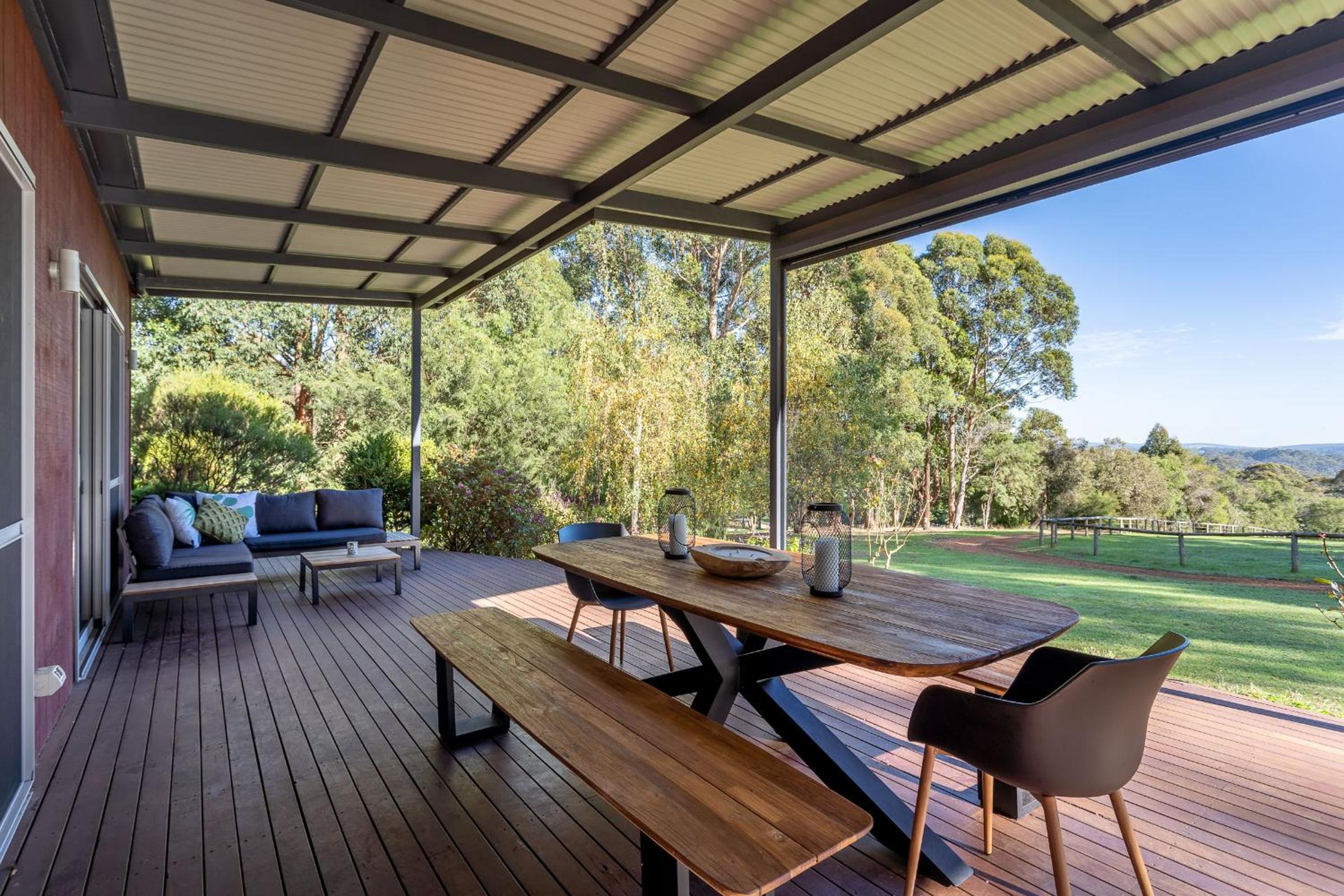 Roo Corner I Private Properties
