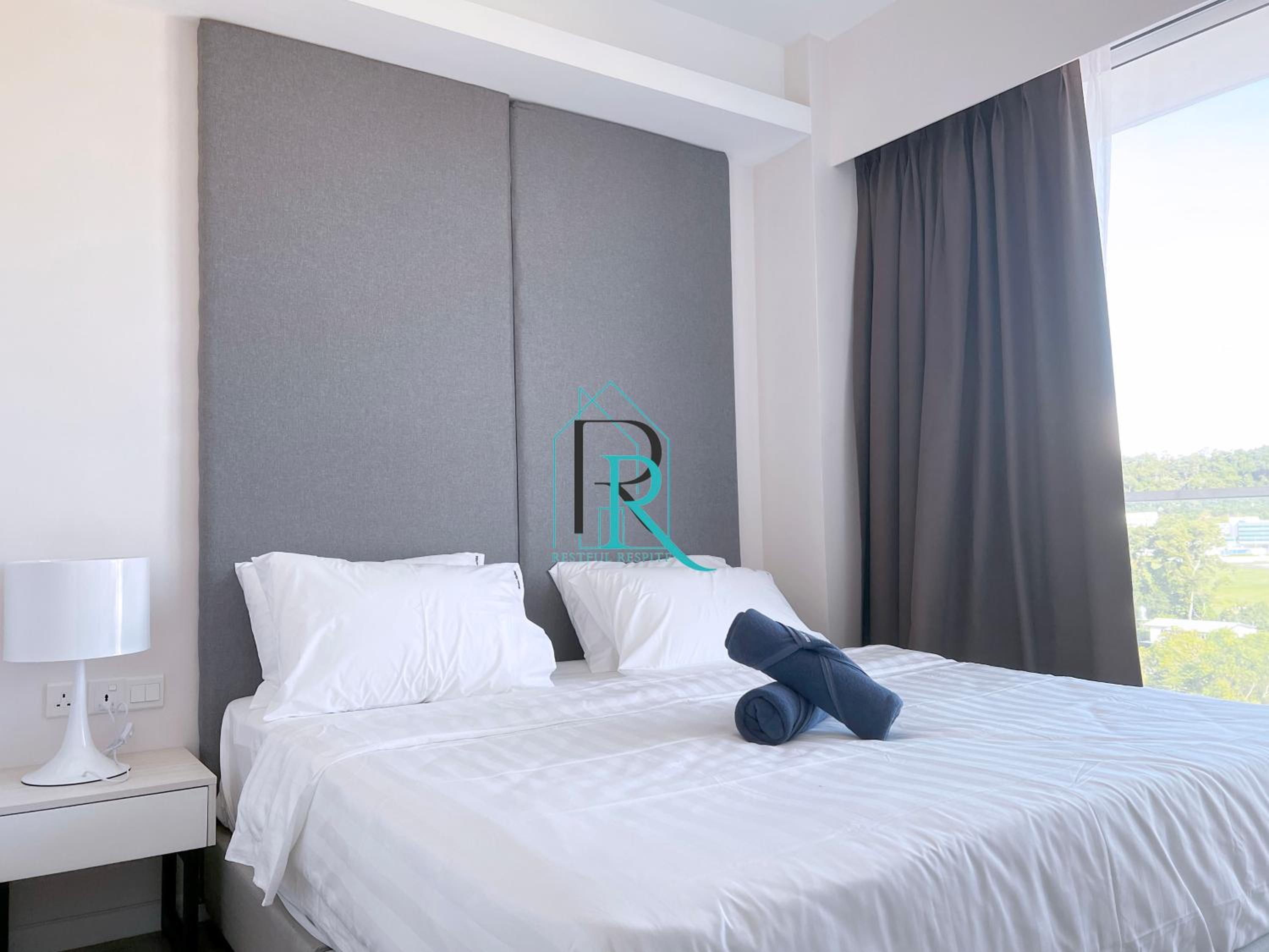 Restful Respite Tanjung Aru Inifnity Pool 2BR