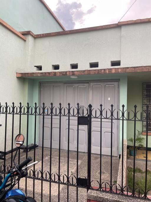 Acogedor apartamento en Buga