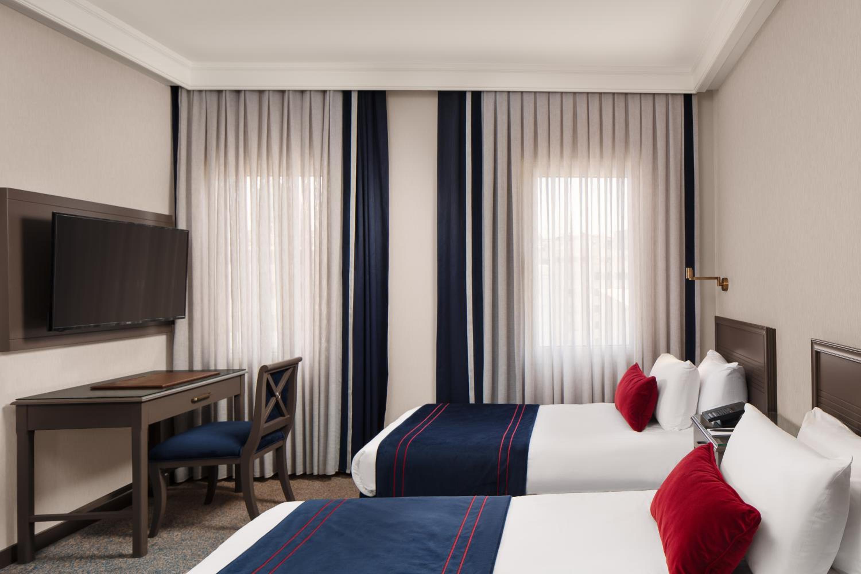 Grand Cevahir Hotel Convention Center - Image 18