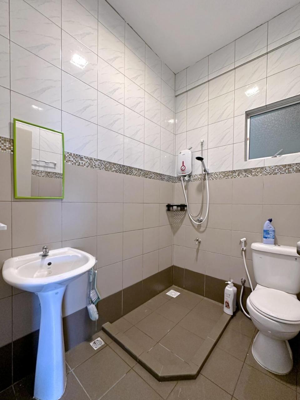 wLfamilyhomestay