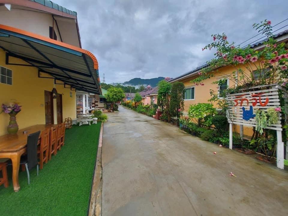 Tassana House view 3