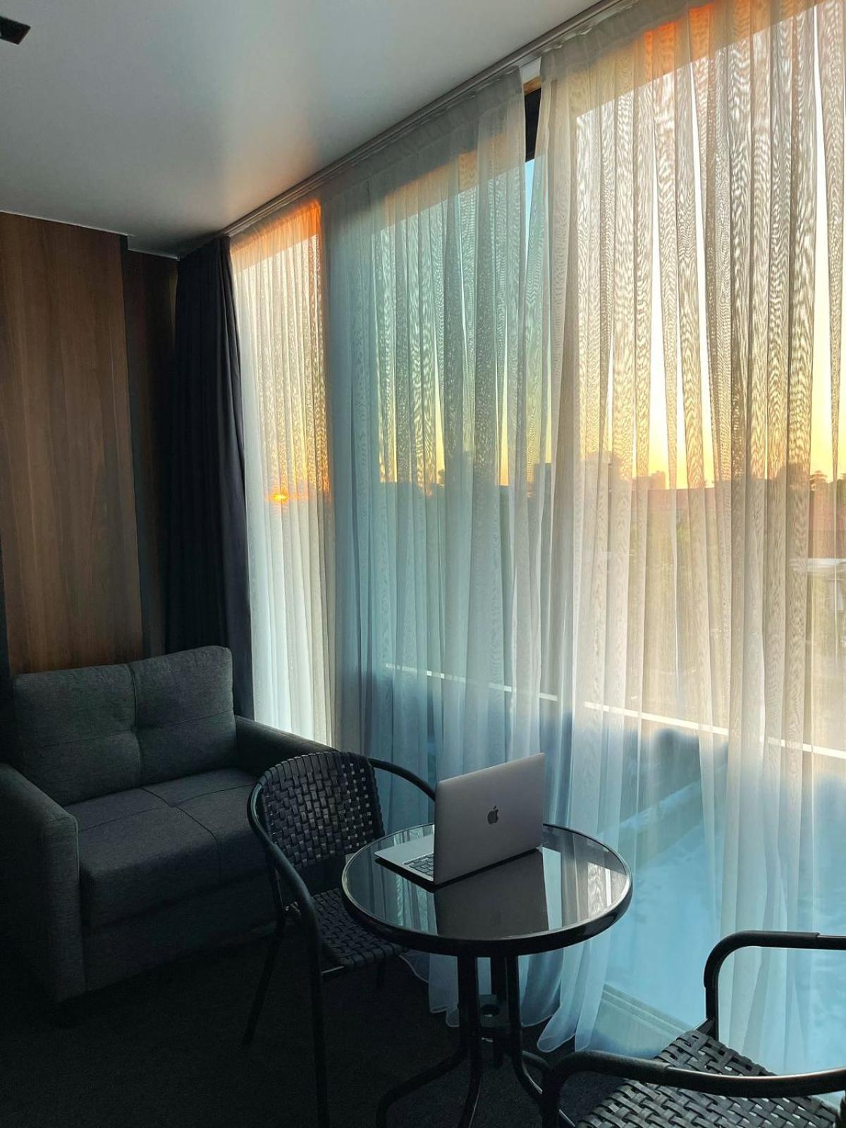 HOTEL SOBRANIE