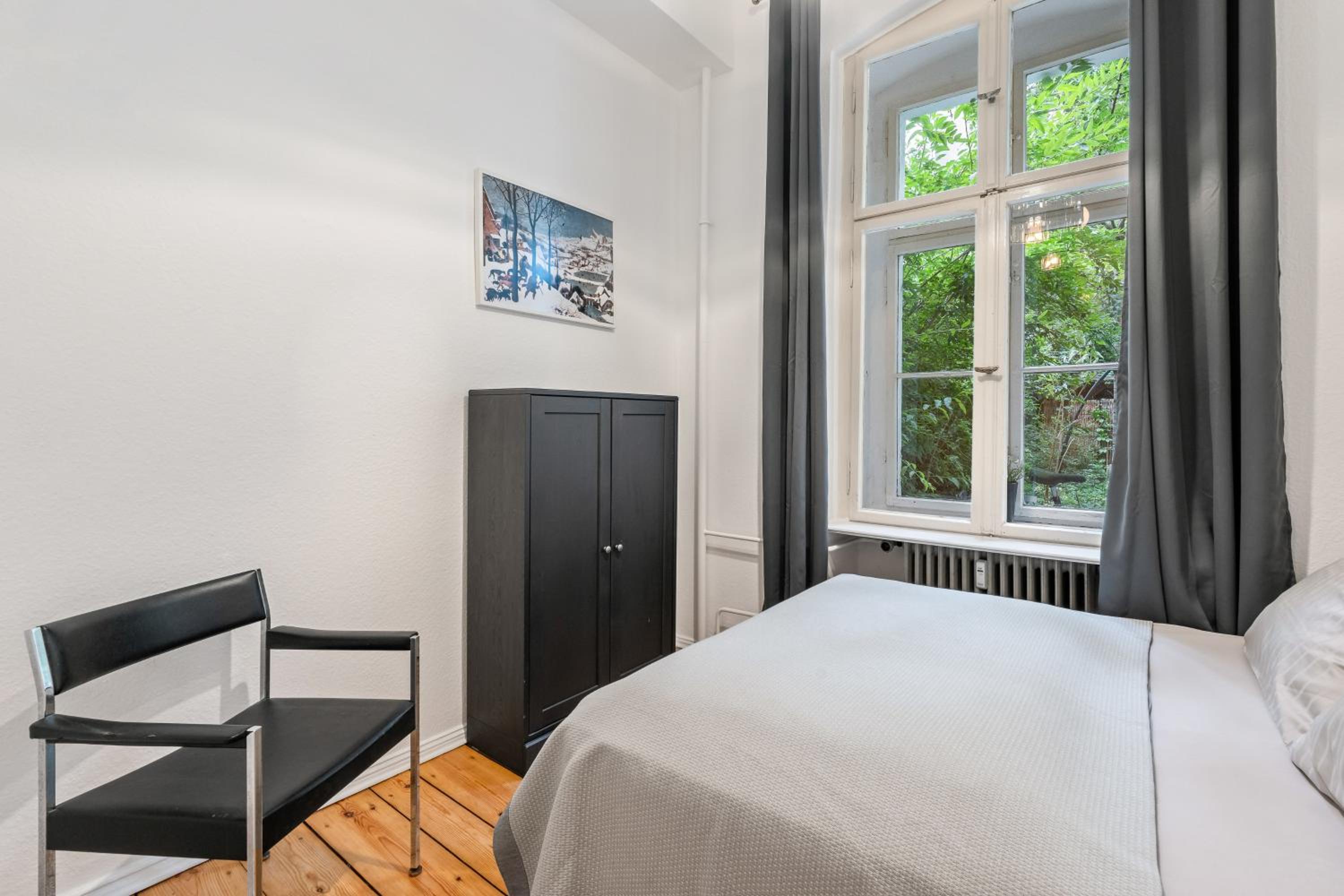 Berlin Vacations - The Gleditsch - Perl in Schoneberg up to 4 ppl - Property Image 3