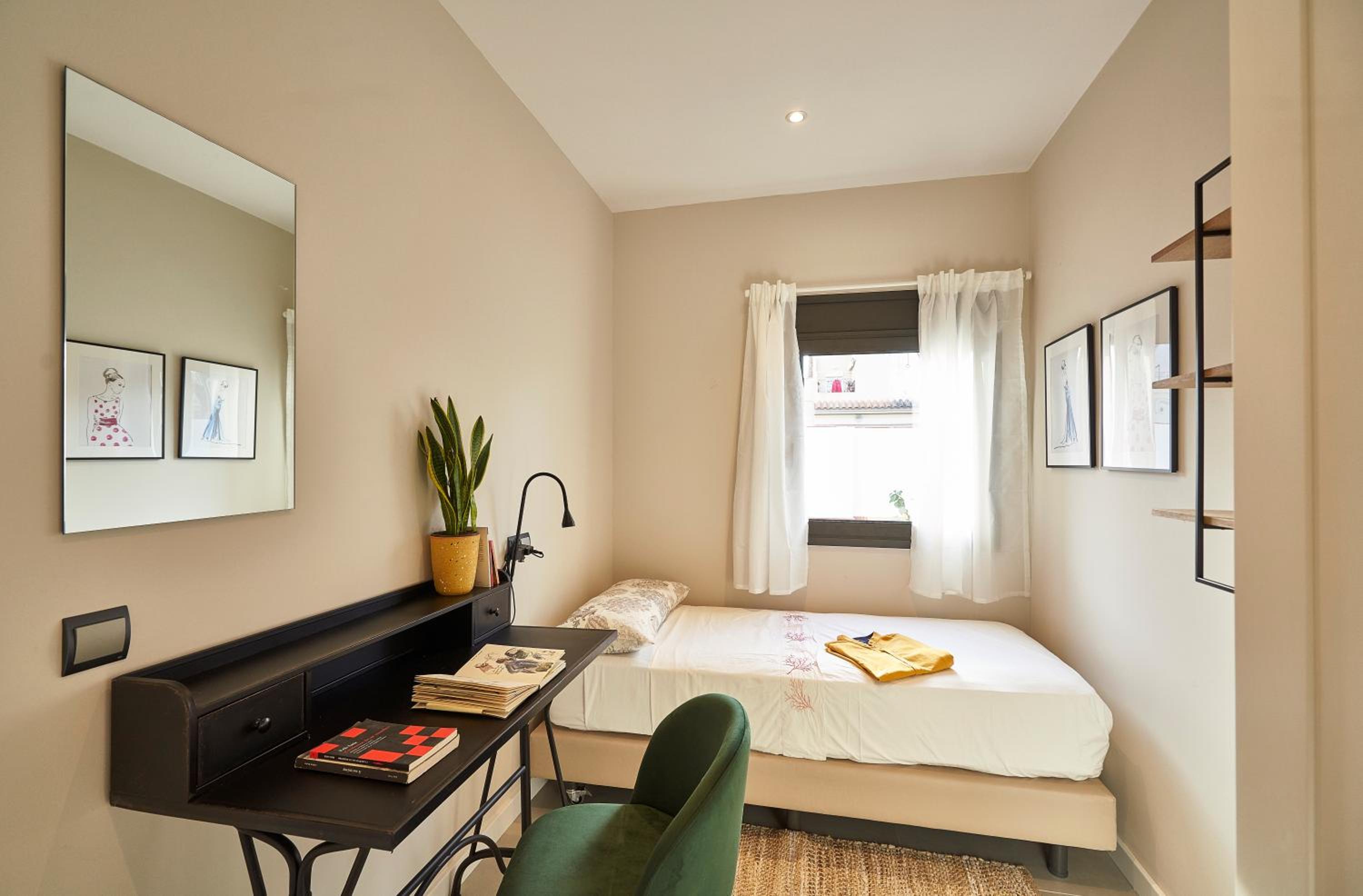 AinB Eixample-Miro Apartments