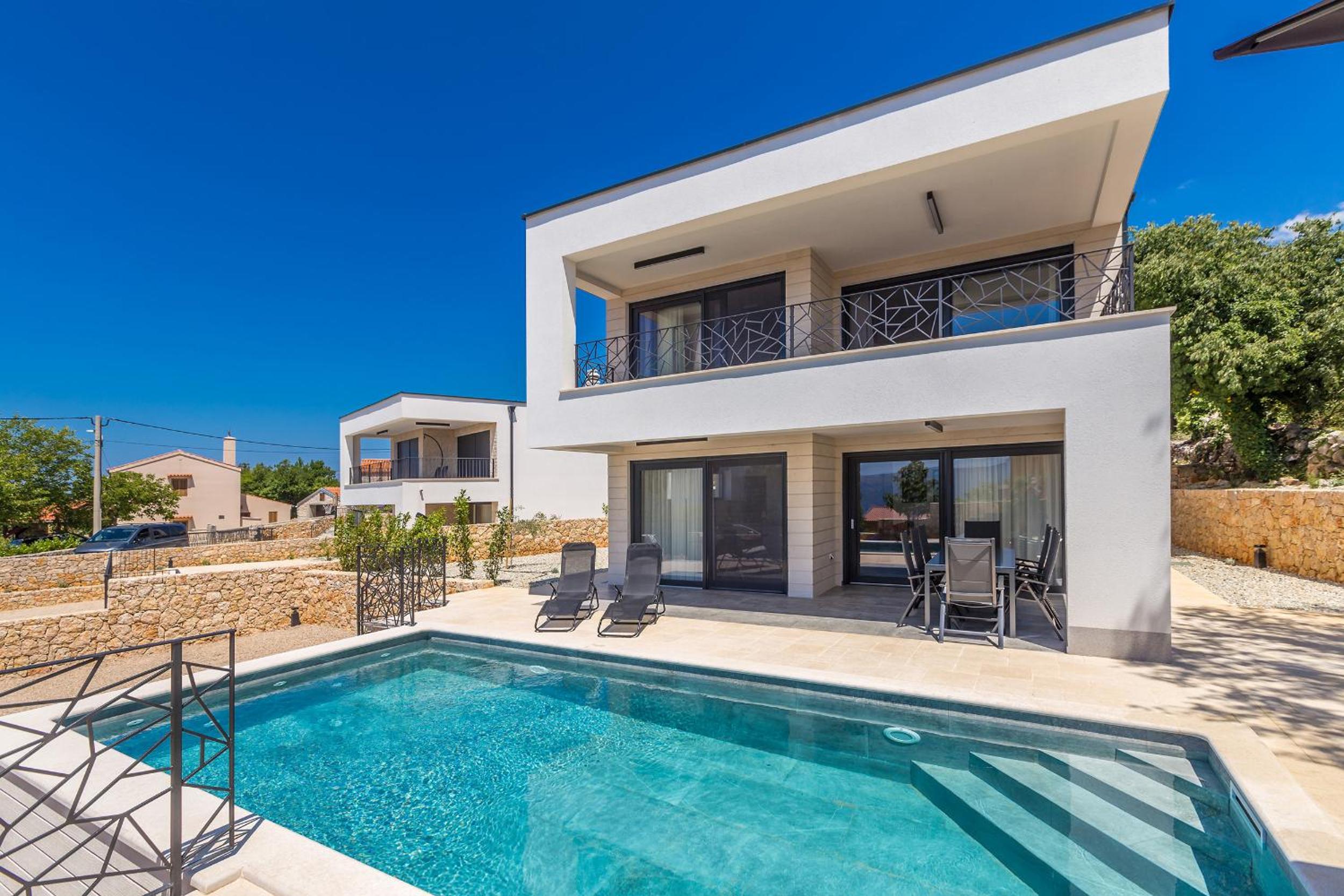 Villa DEI TRAMONTI with private pool view 2