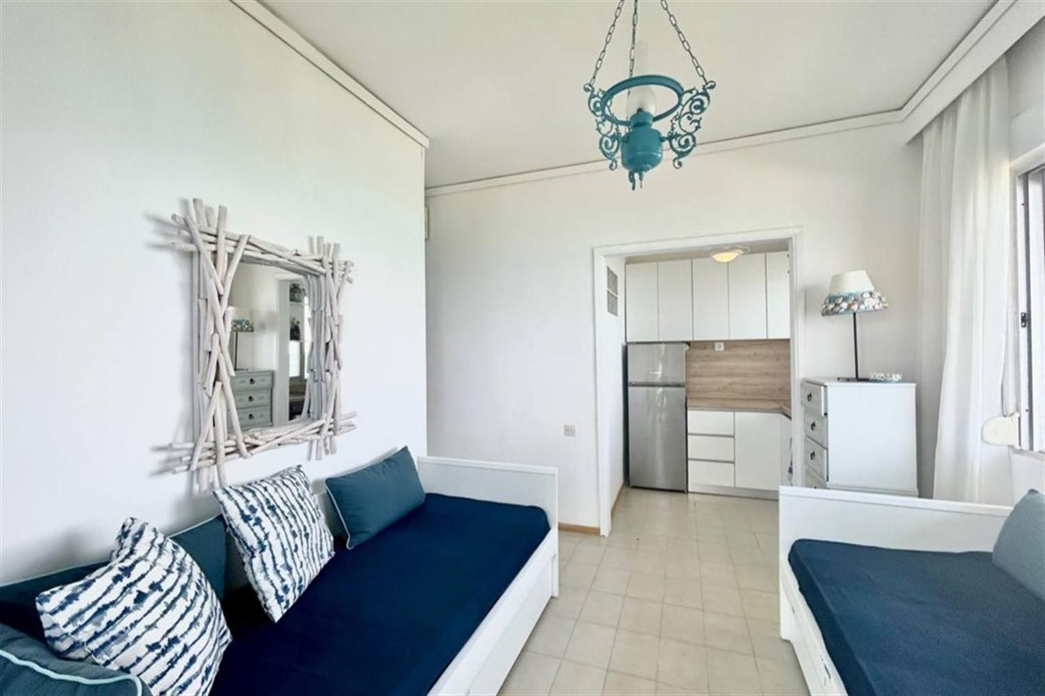 George Seafront Apartment Hanioti 1 bedroom 5 guests view 2