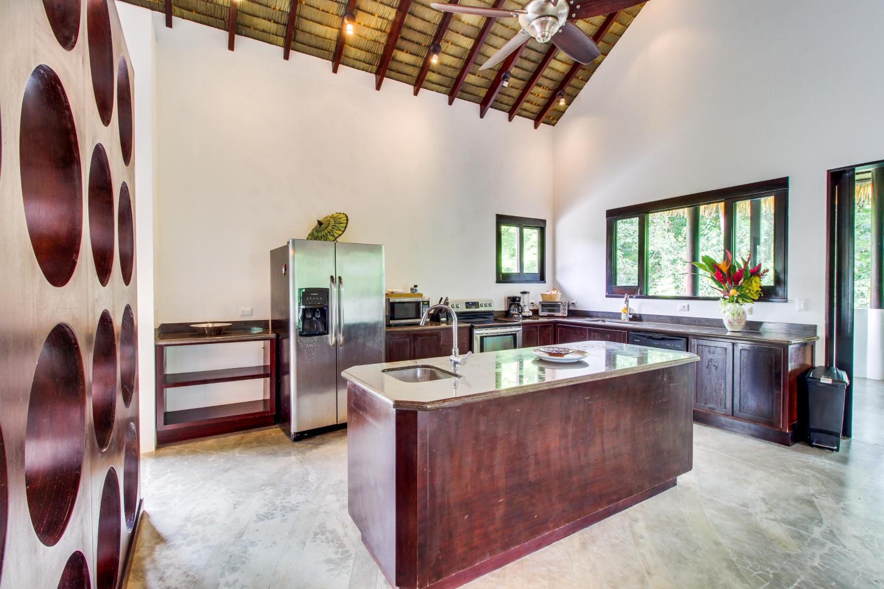 Makara Resort 5 Bedrooms
