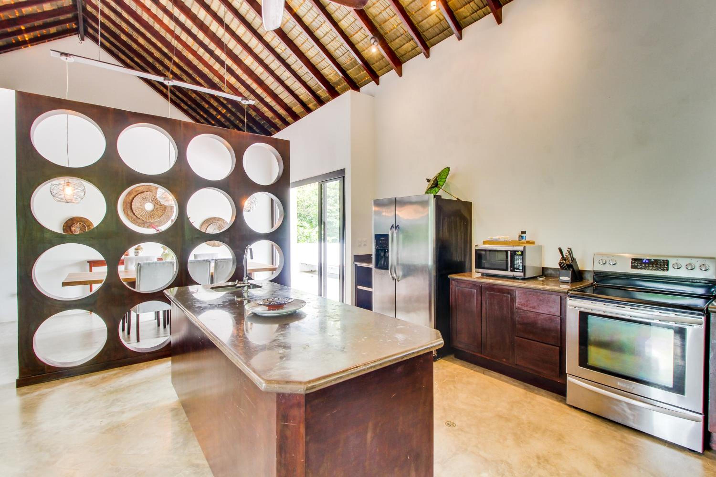Makara Resort 5 Bedrooms