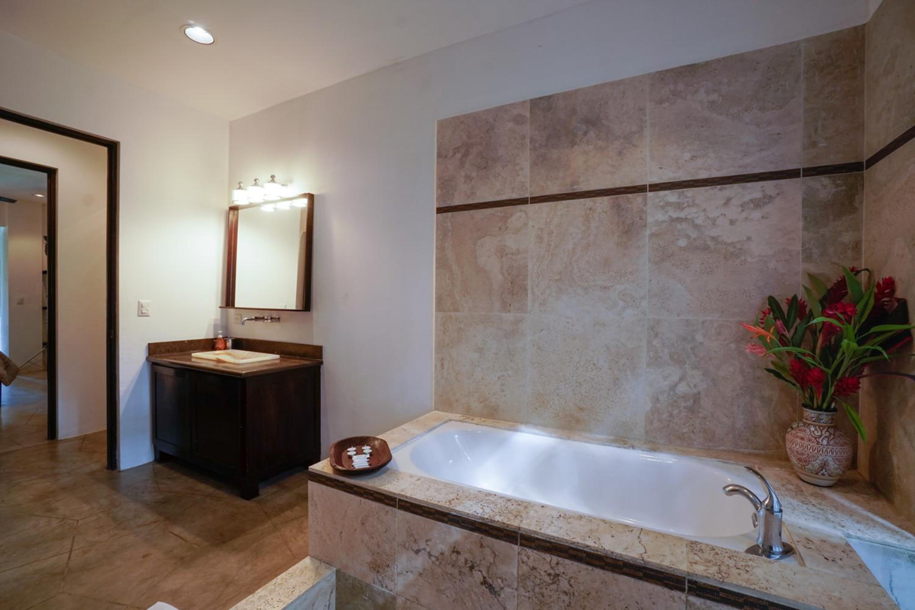 Makara Resort 5 Bedrooms