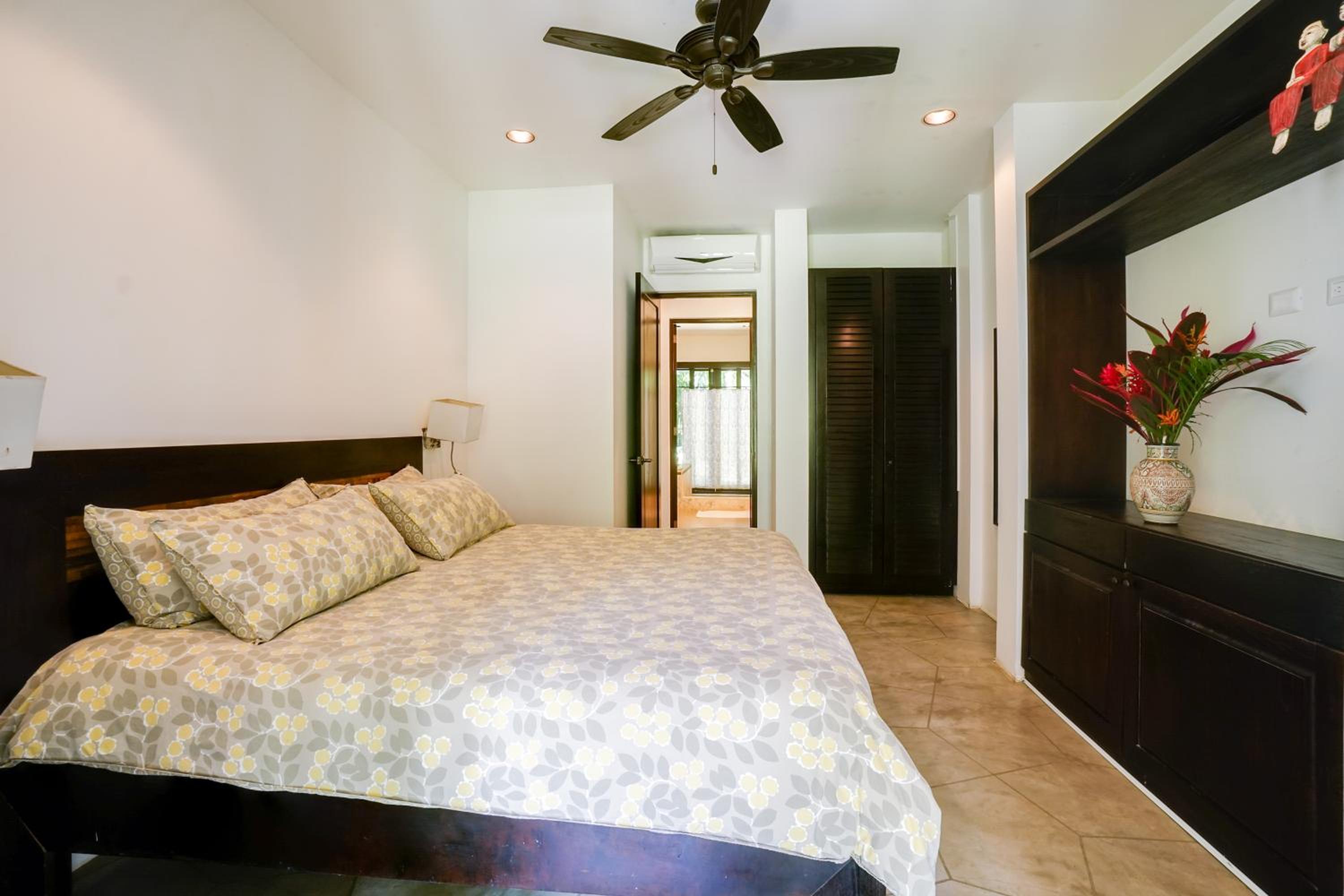 Makara Resort 5 Bedrooms