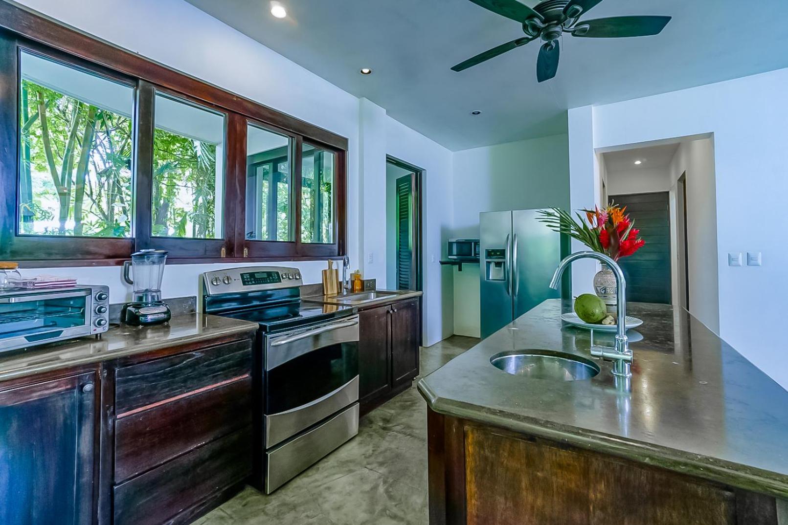Makara Resort 5 Bedrooms