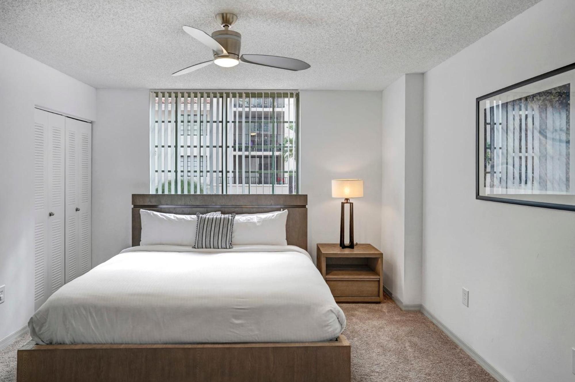 Stylish Modern Apartments at Gables Grand Plaza in Miami
