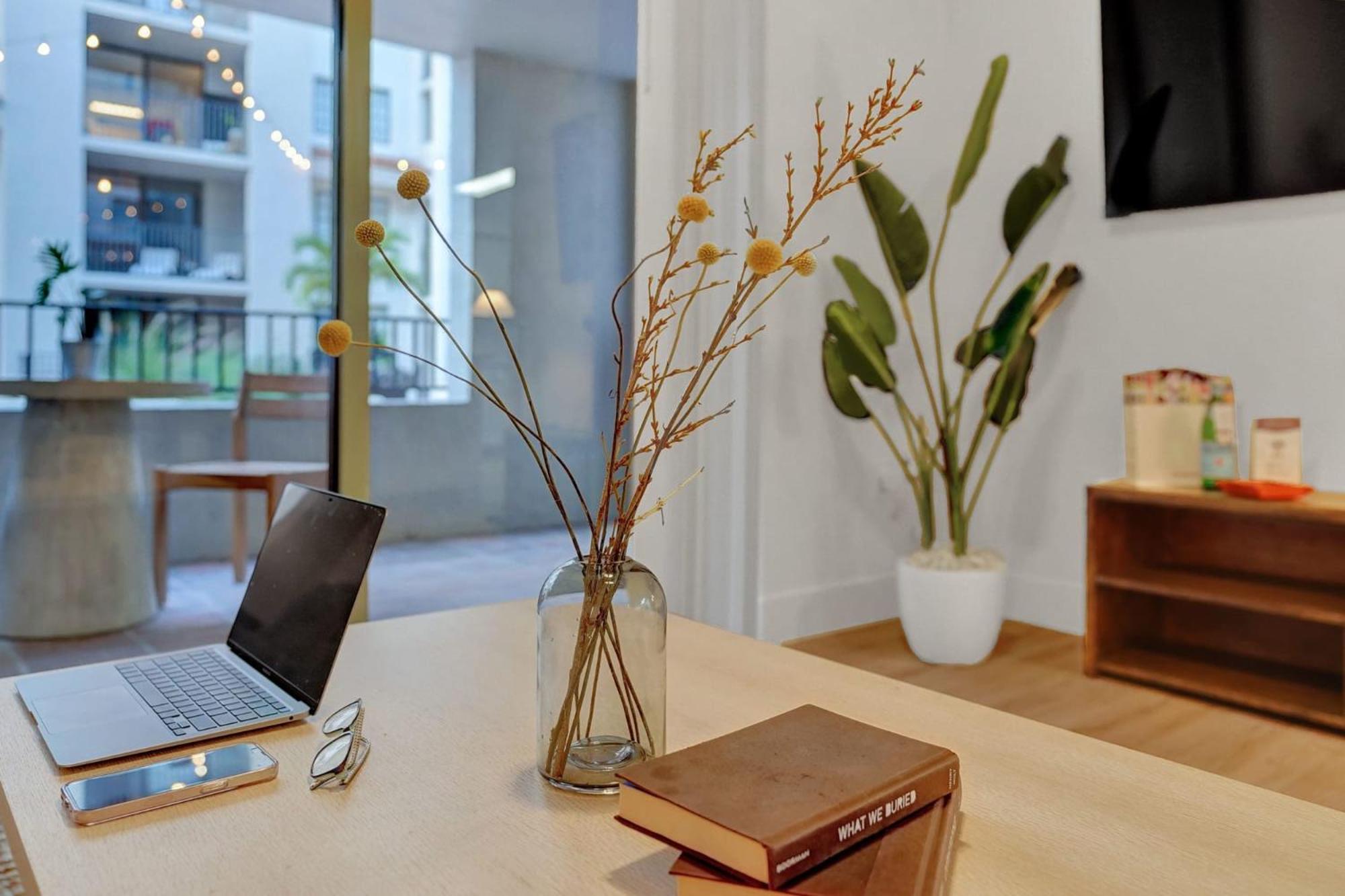 Stylish Modern Apartments at Gables Grand Plaza in Miami