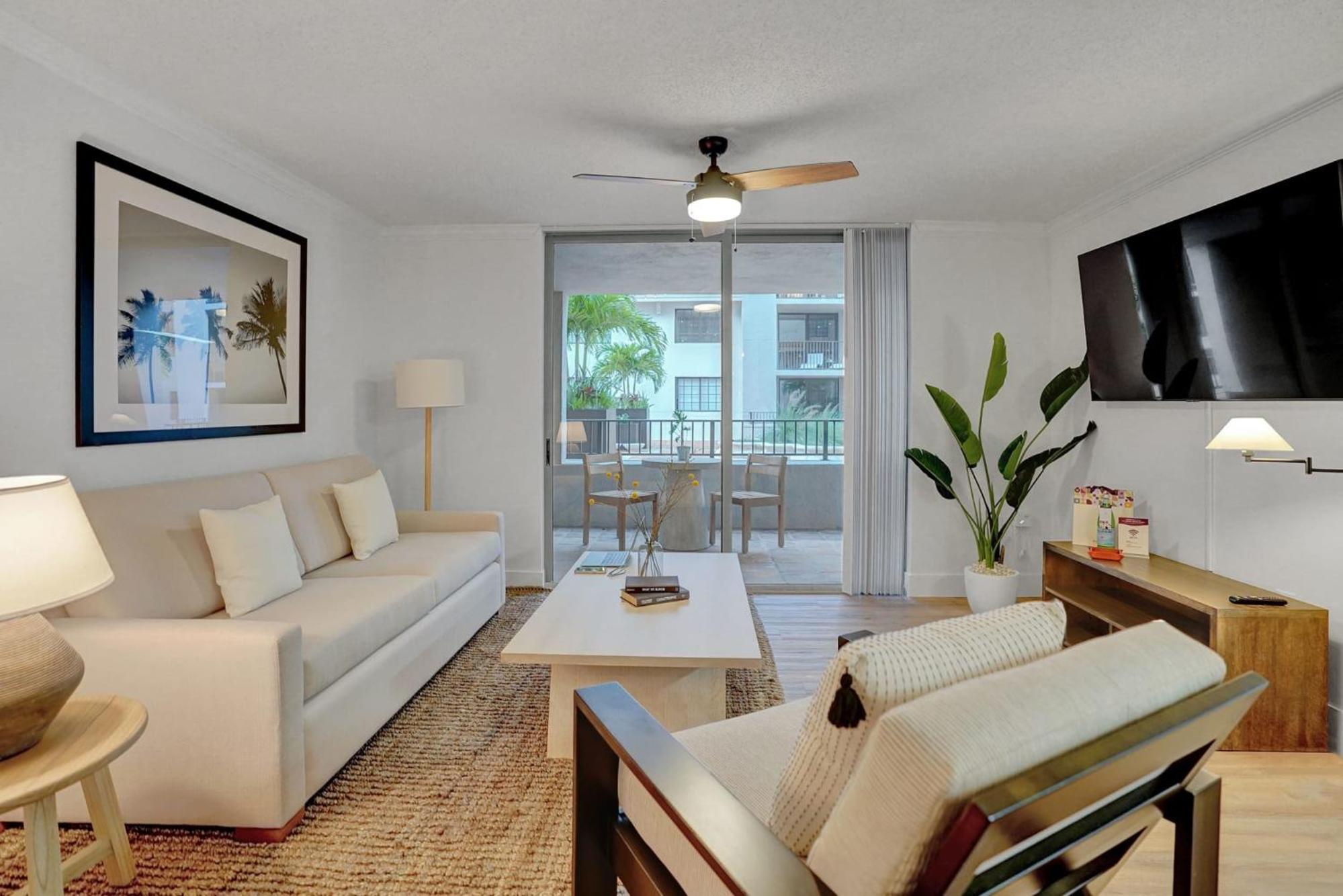 Stylish Modern Apartments at Gables Grand Plaza in Miami