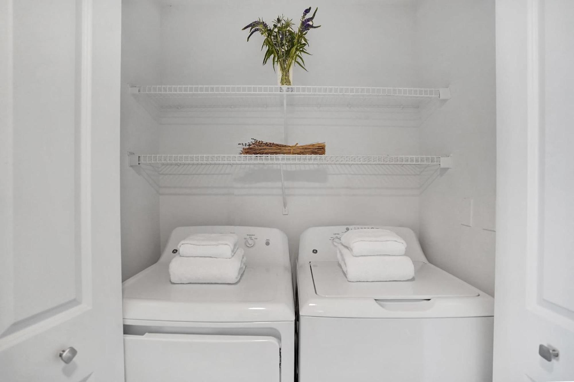 Stylish Modern Apartments at Gables Grand Plaza in Miami