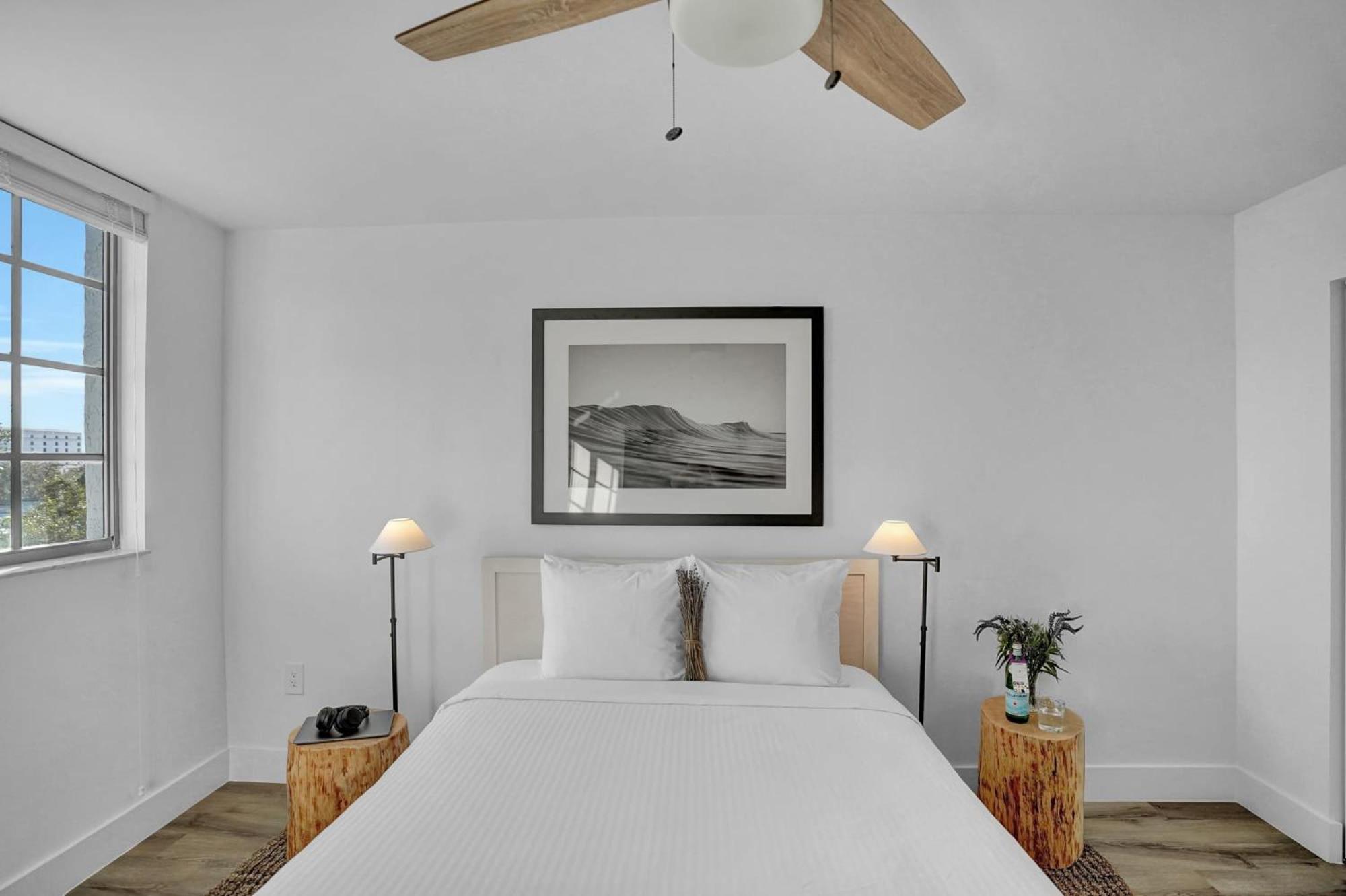 Stylish Modern Apartments at Gables Grand Plaza in Miami