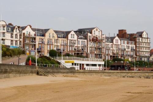 Bridlington Vacations - The Royal Bridlington - Property Image 20