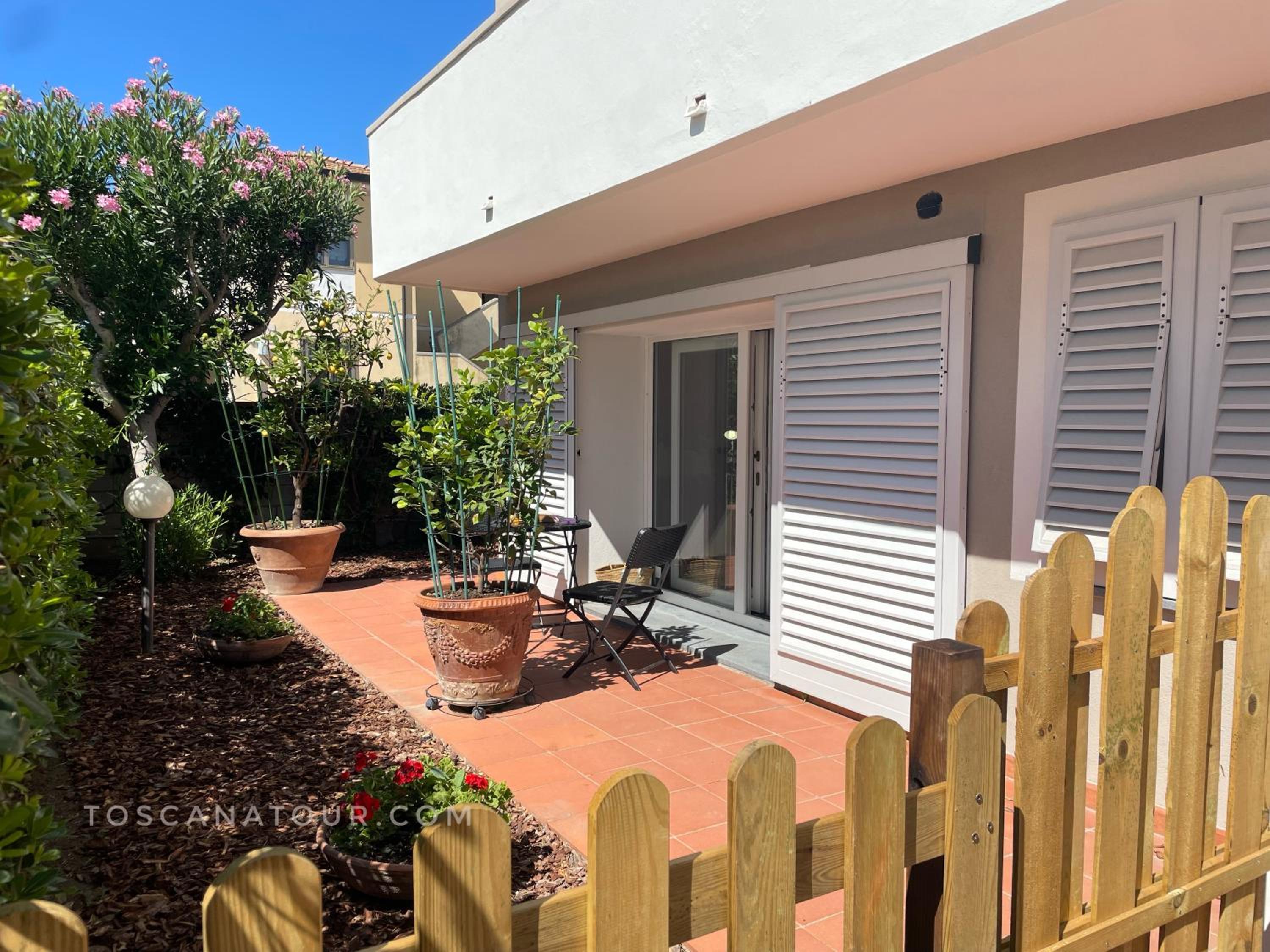 Casa Sara 3 km dal mare aria condizionata by ToscanaTour photo 2