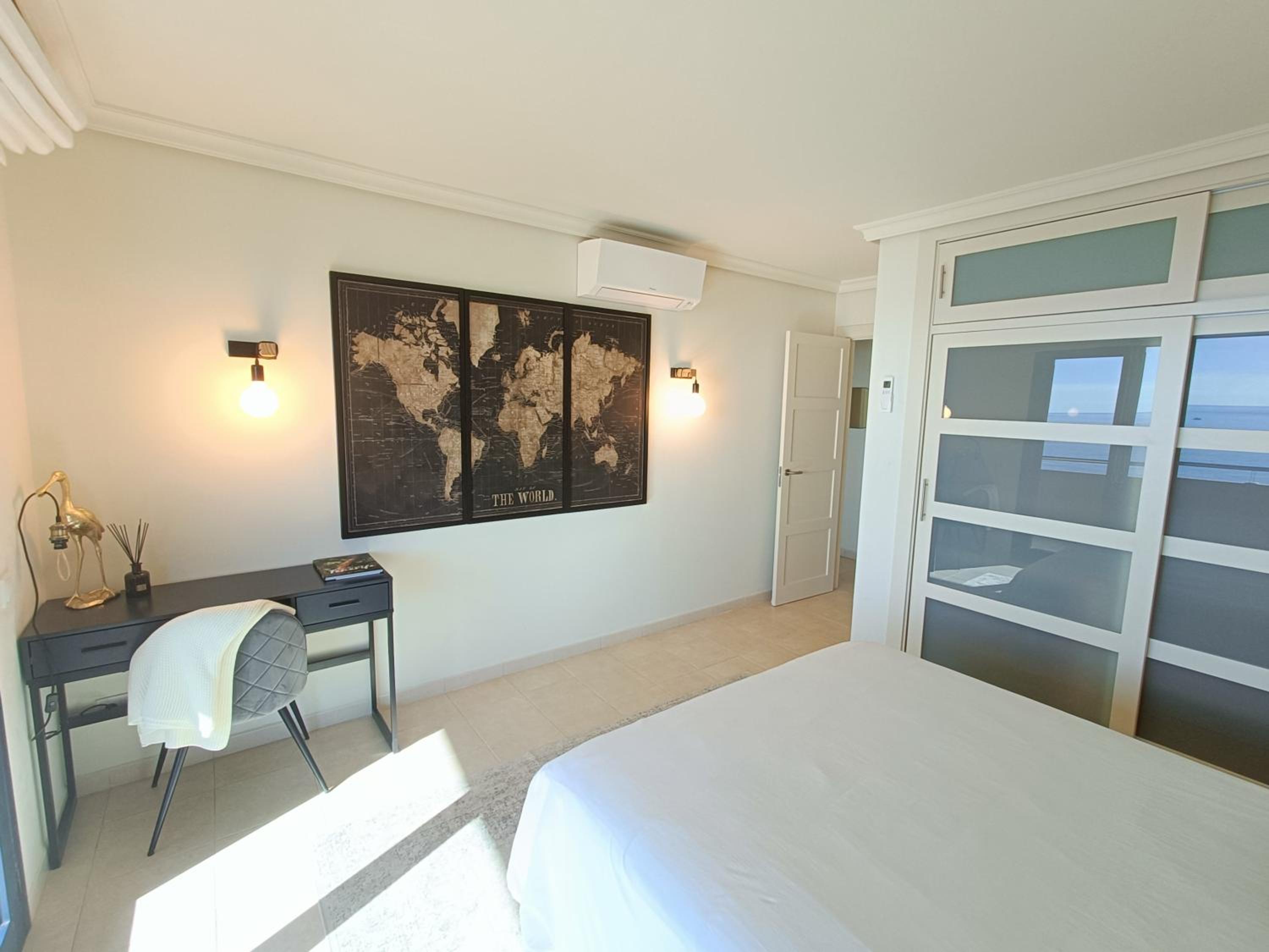 Luxury Los Gigantes Apartment