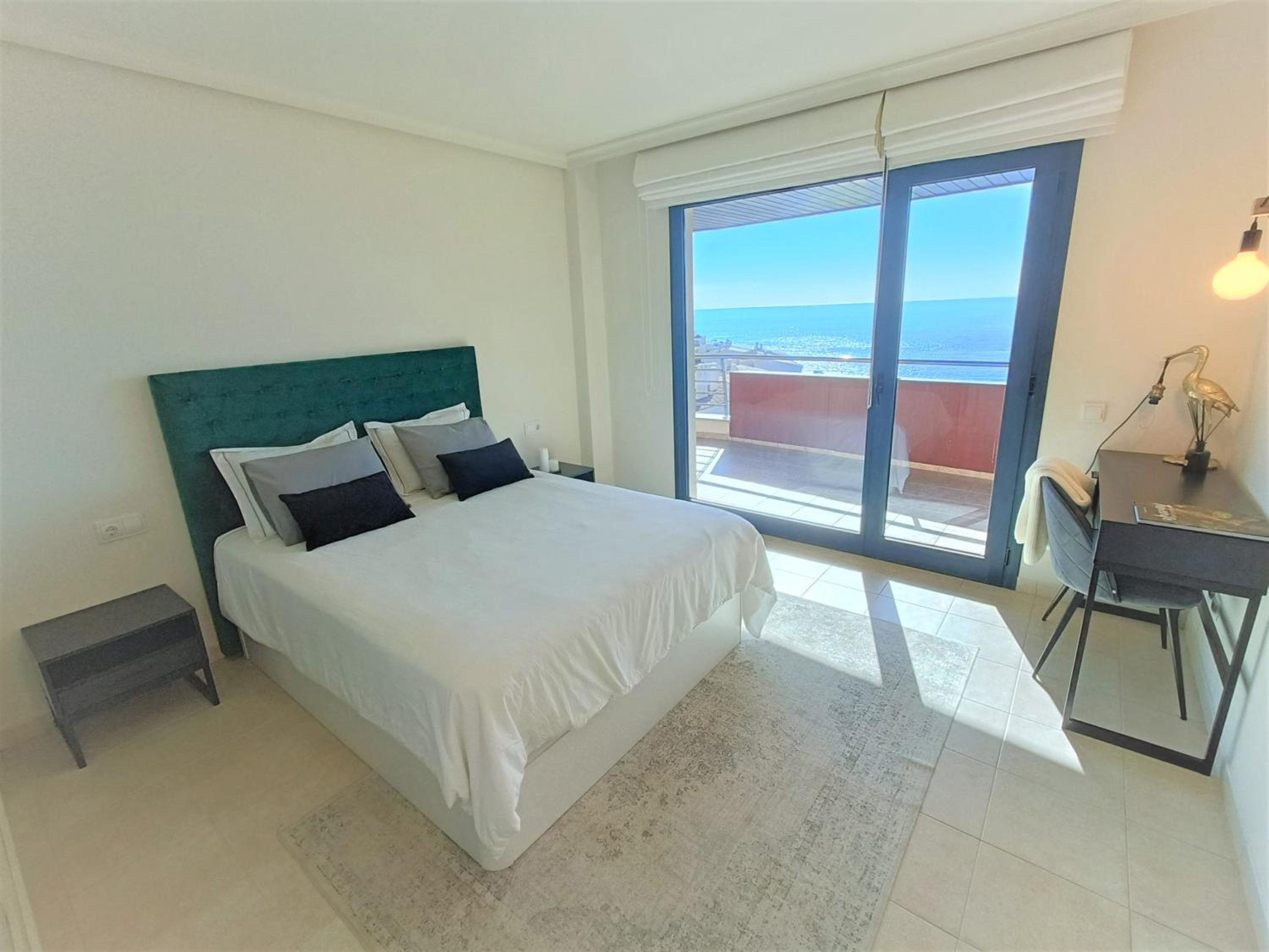 Luxury Los Gigantes Apartment
