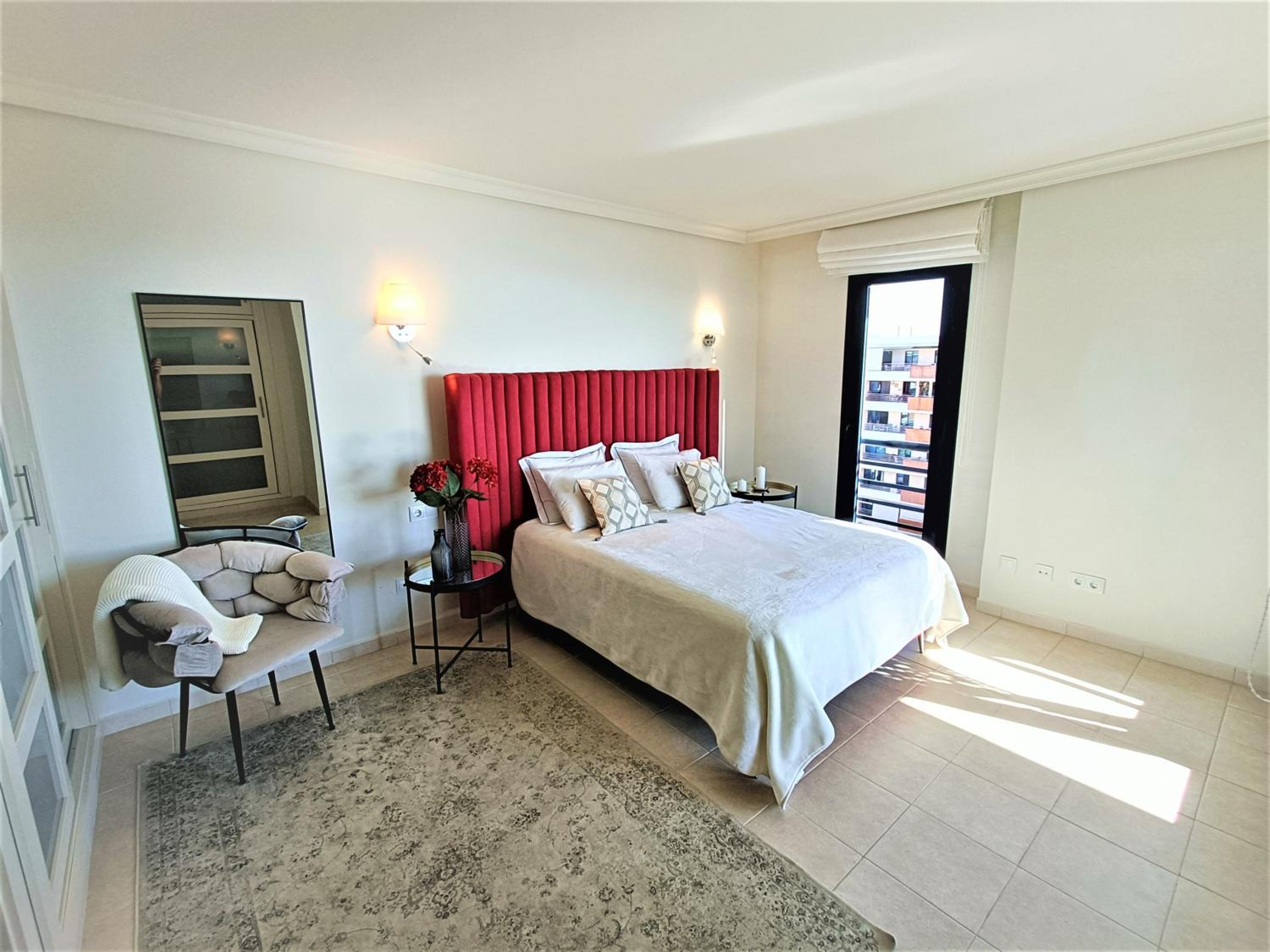 Luxury Los Gigantes Apartment