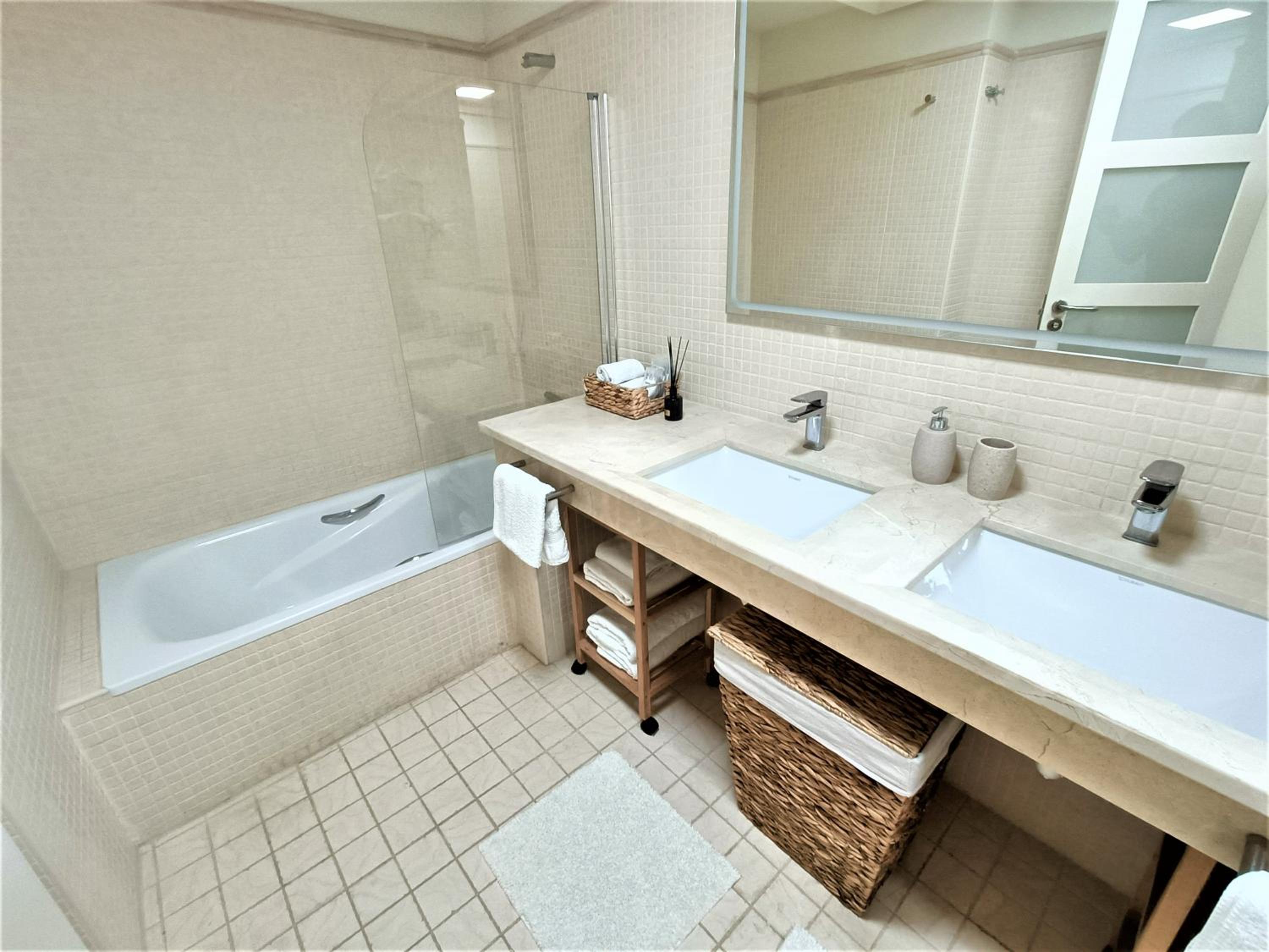 Luxury Los Gigantes Apartment