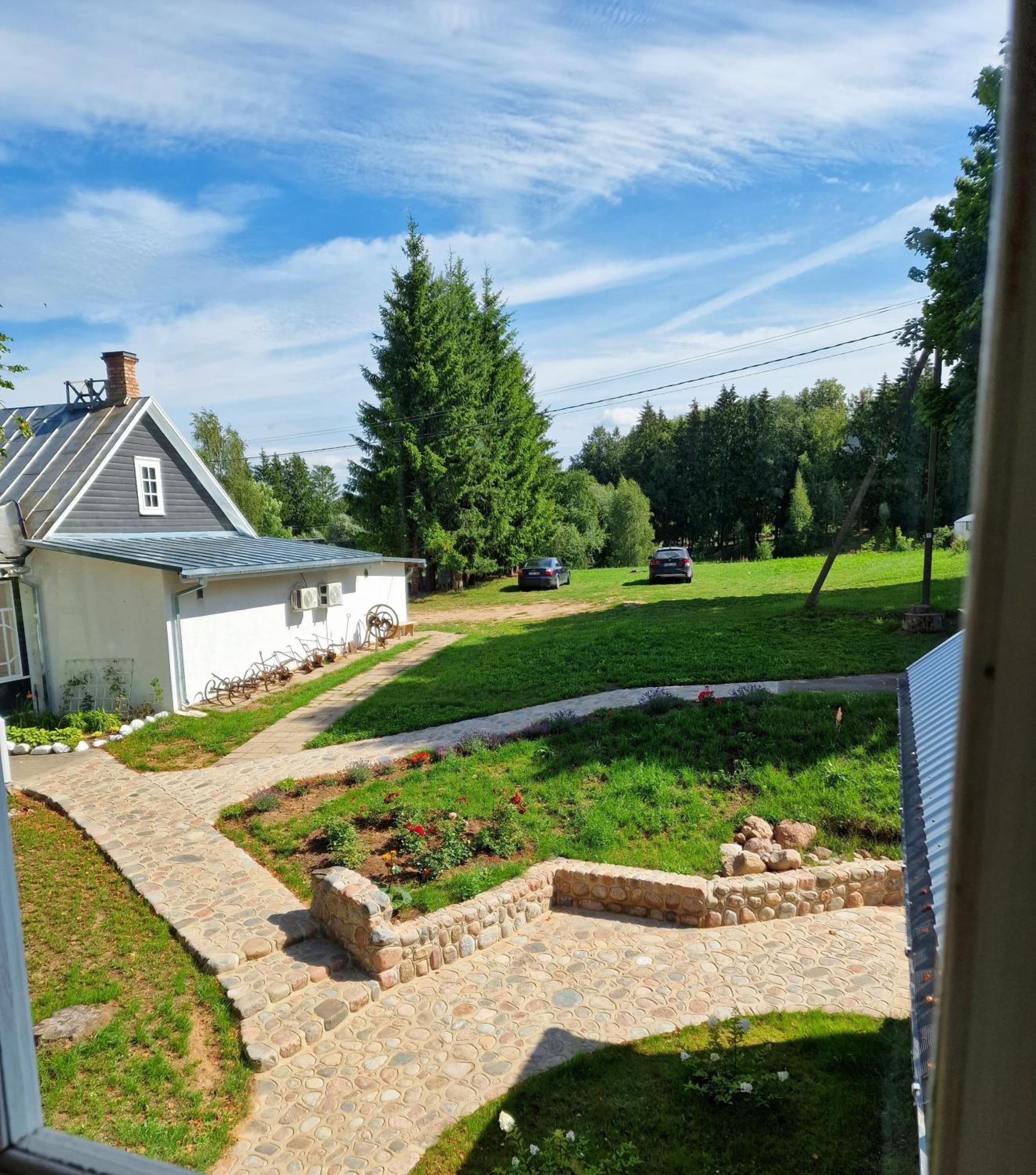 Skiemonių Dvaras