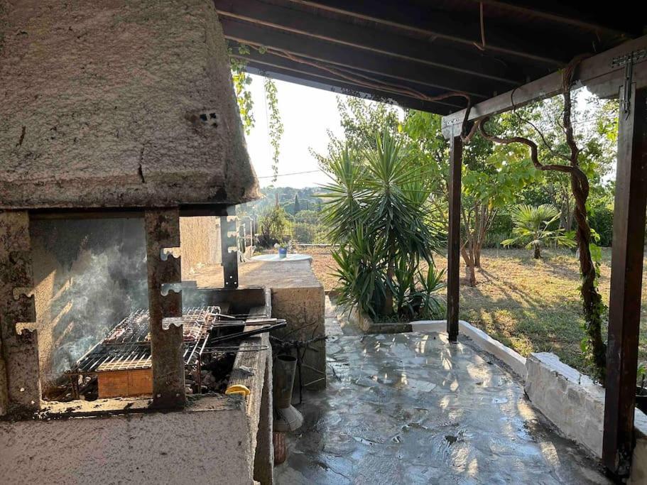 YourLittleMiracle-PanoramicView+FirePit+Garden+BBQ