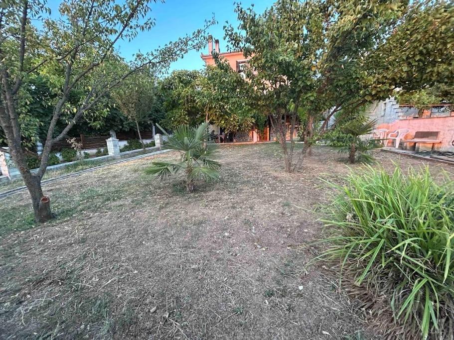 YourLittleMiracle-PanoramicView+FirePit+Garden+BBQ