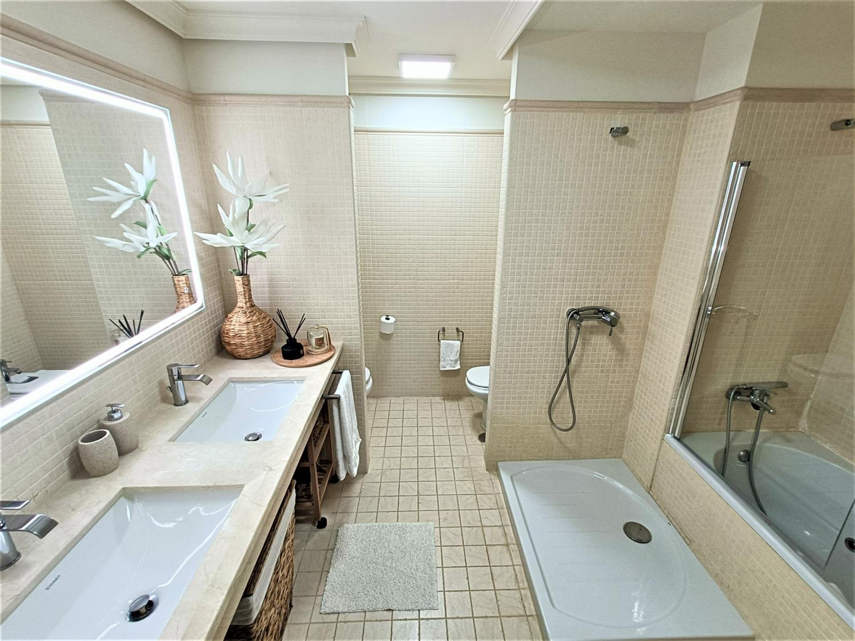 Luxury Los Gigantes Apartment
