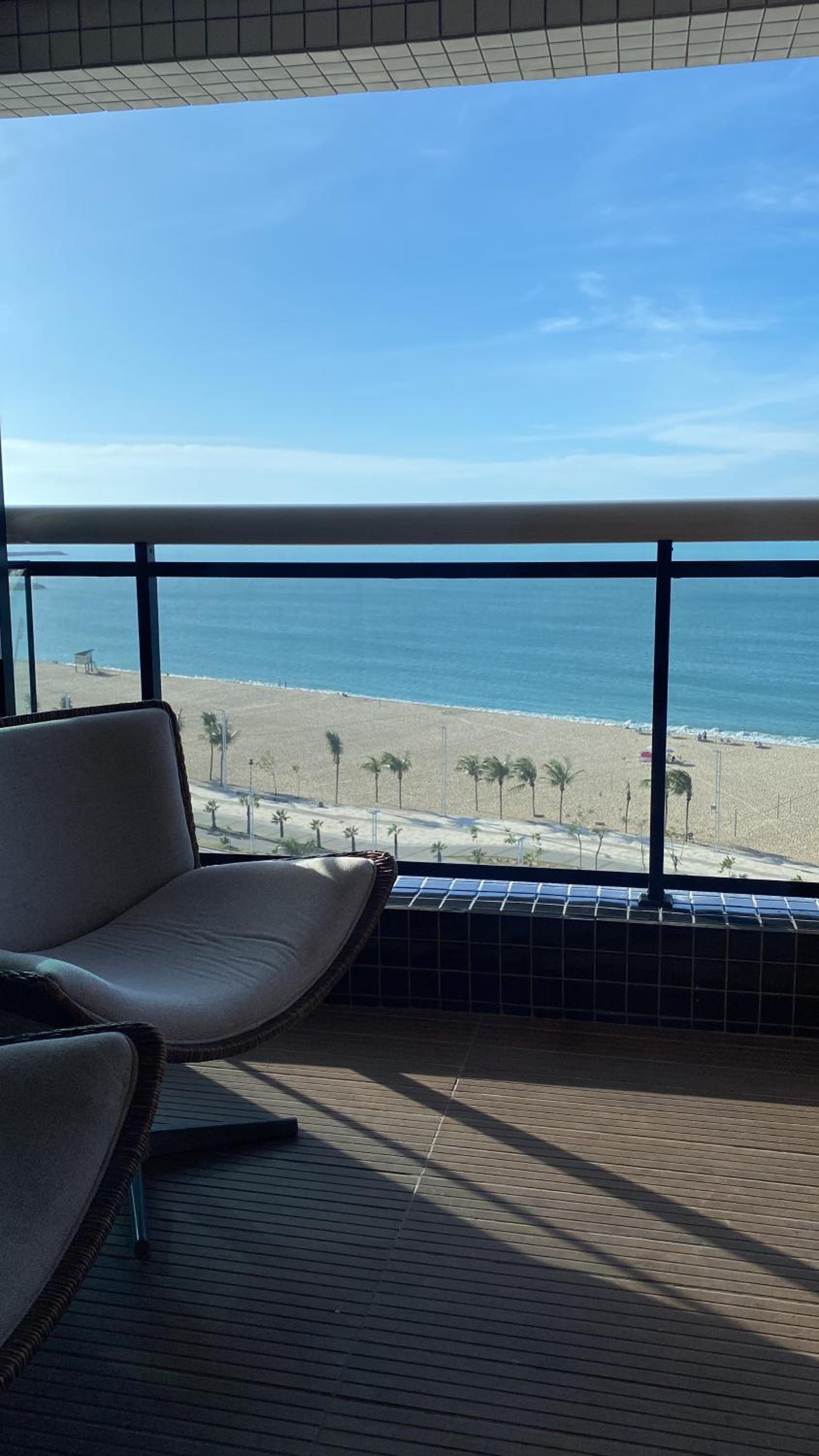 Landscape Platinum - Flat de frente para o Mar