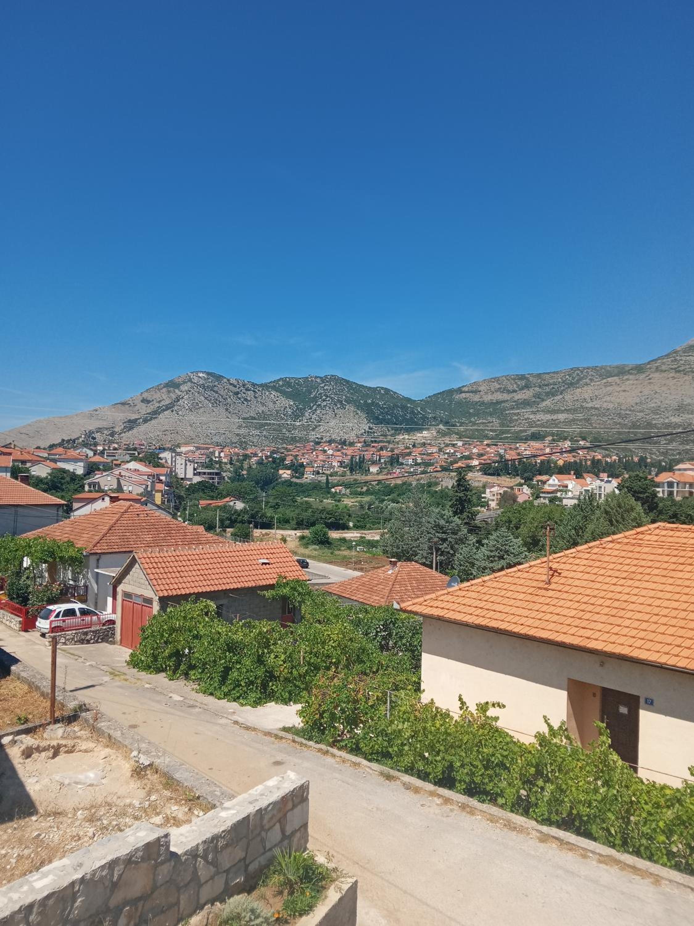 Jovanluka apartman studio nadomak Arslanaginića mosta